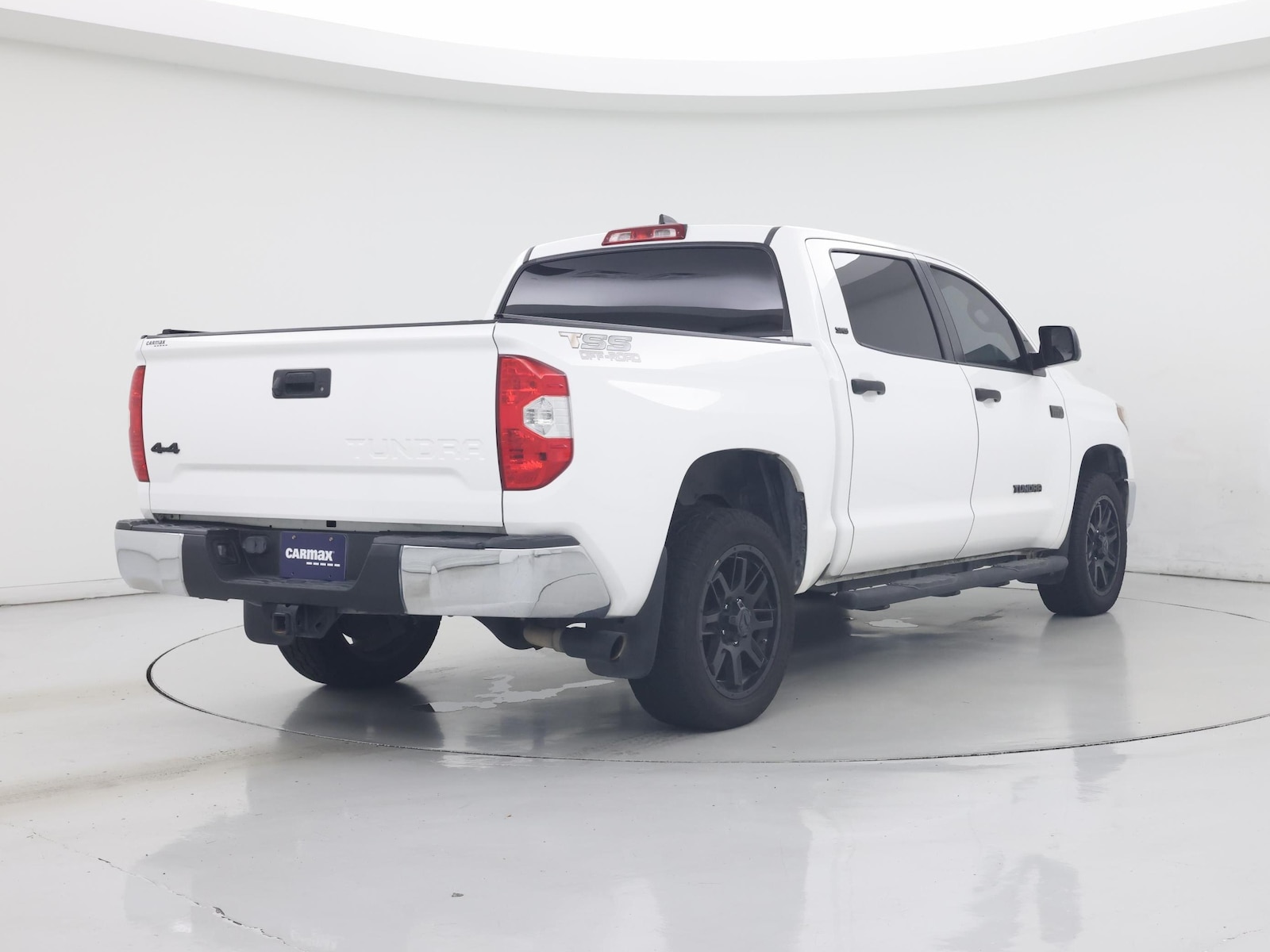 2020 Toyota Tundra SR5 - Photo 9