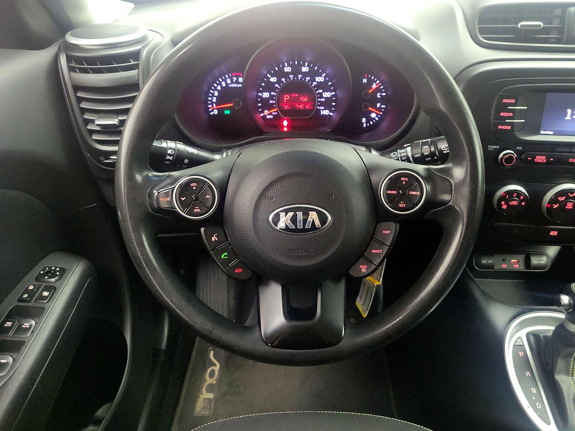 Thumbnail: 2016 Kia Soul - 10