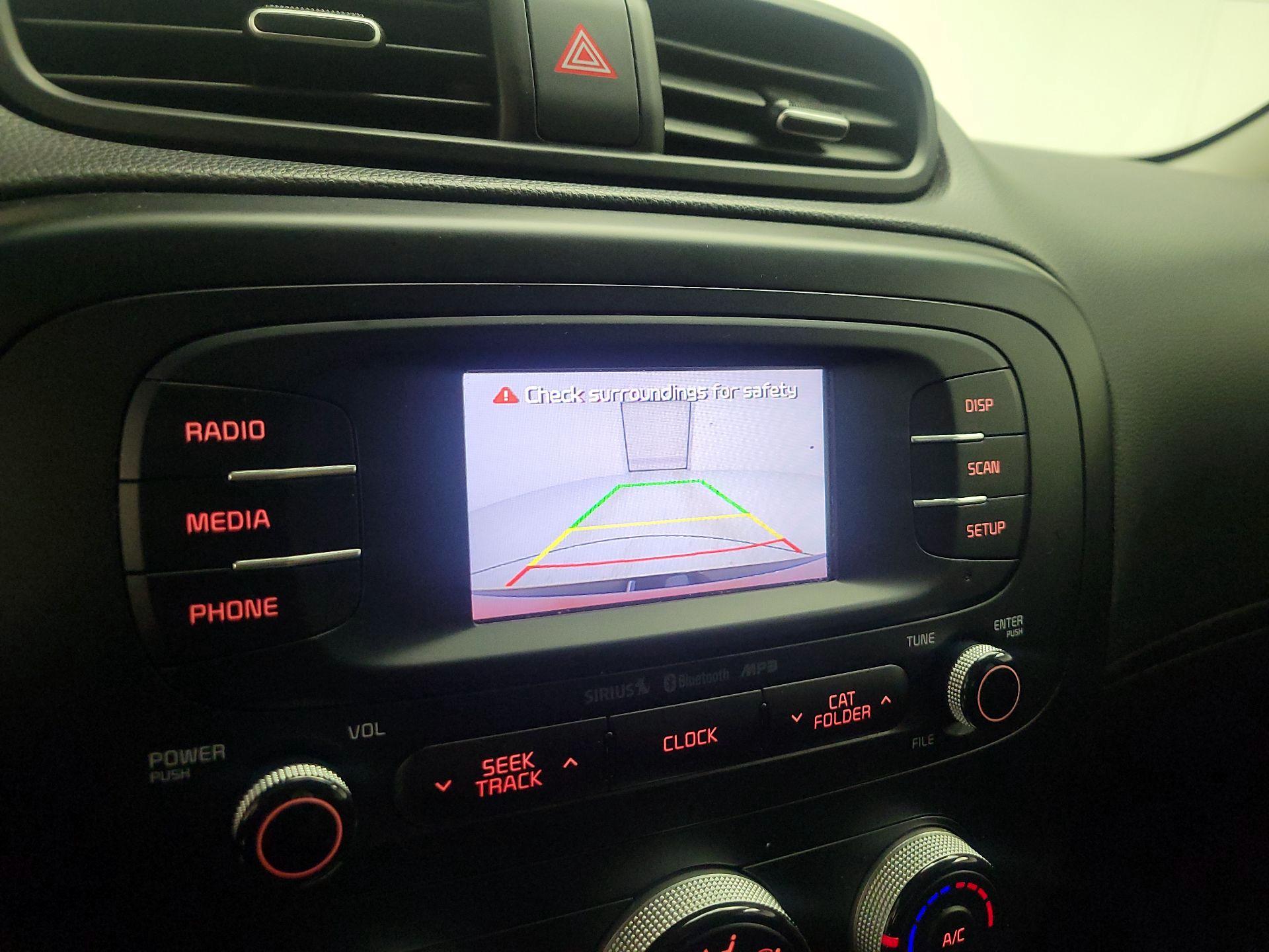 Thumbnail: 2016 Kia Soul - 13