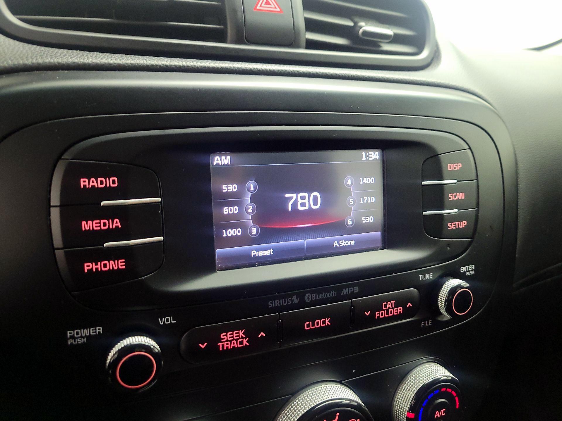 Thumbnail: 2016 Kia Soul - 14