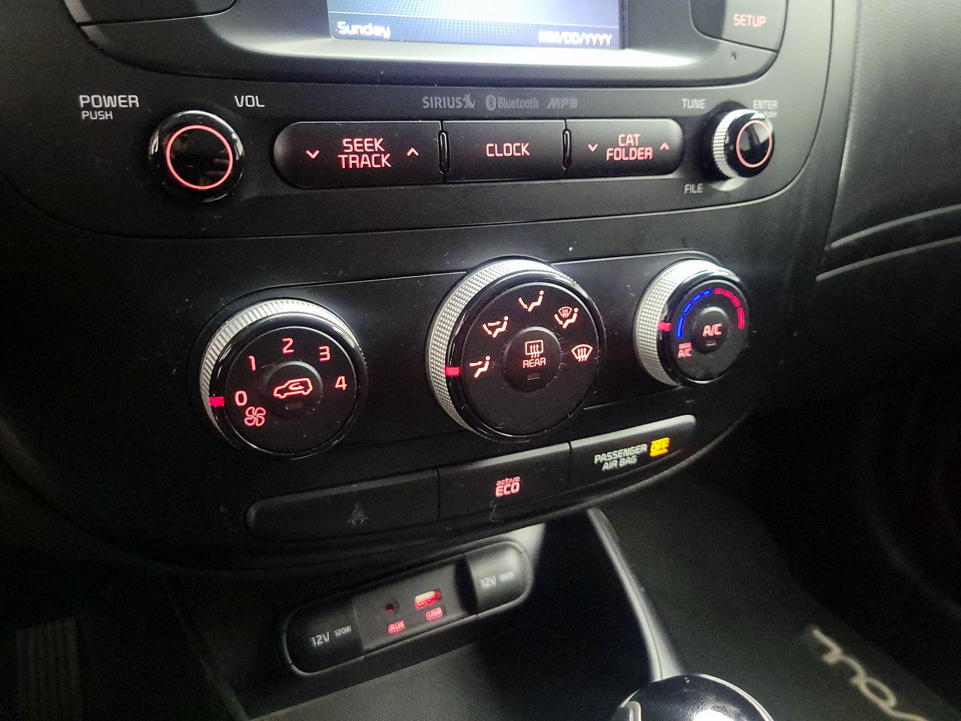 Thumbnail: 2016 Kia Soul - 15