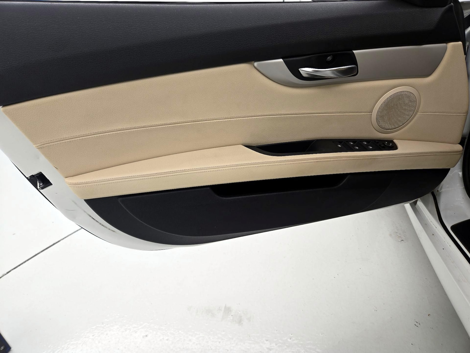 2016 BMW Z4 sDrive28i - Photo 12
