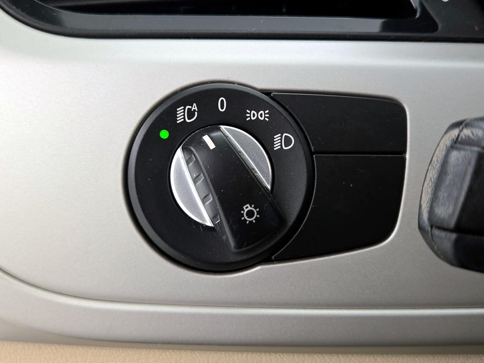 2016 BMW Z4 sDrive28i - Photo 13
