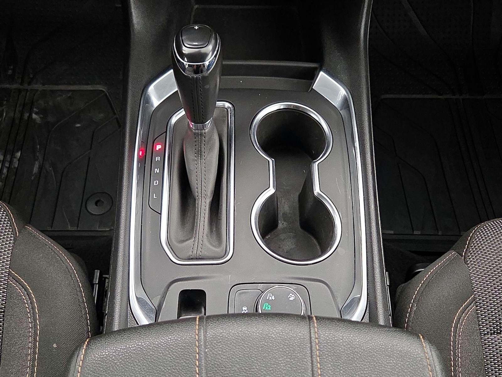 2018 Chevrolet Traverse 1LT - Photo 18
