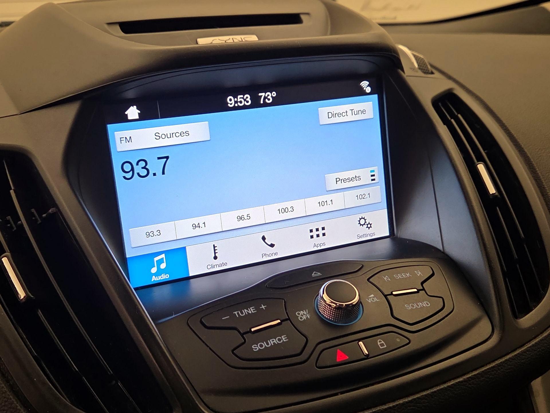 Thumbnail: 2016 Ford Escape - 15
