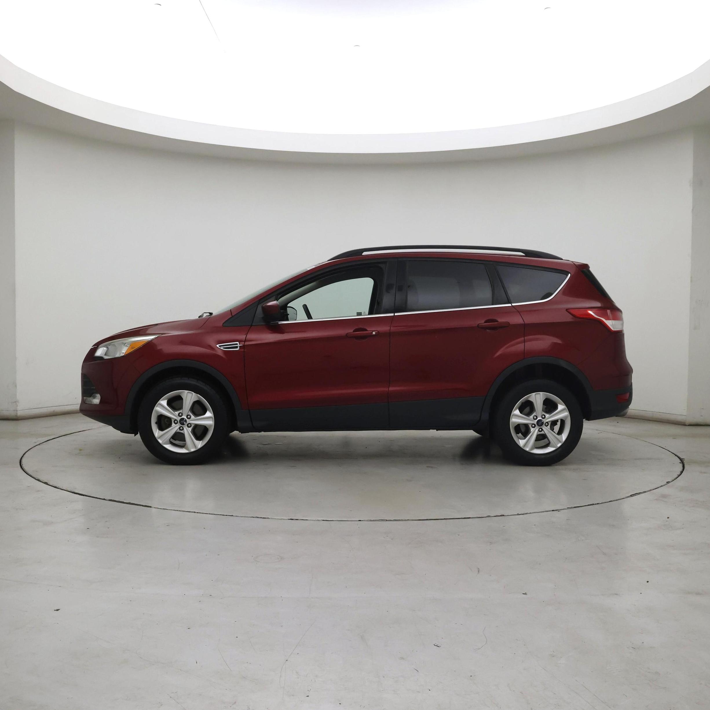 Thumbnail: 2016 Ford Escape - 3