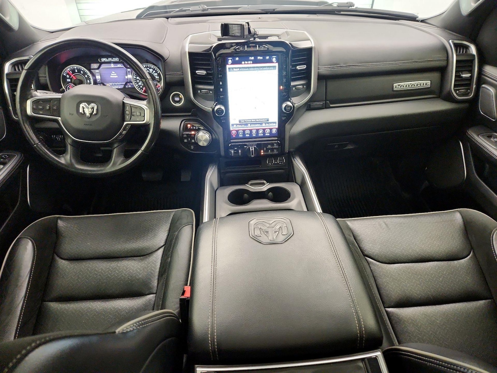 Apple CarPlay® & Android Auto™