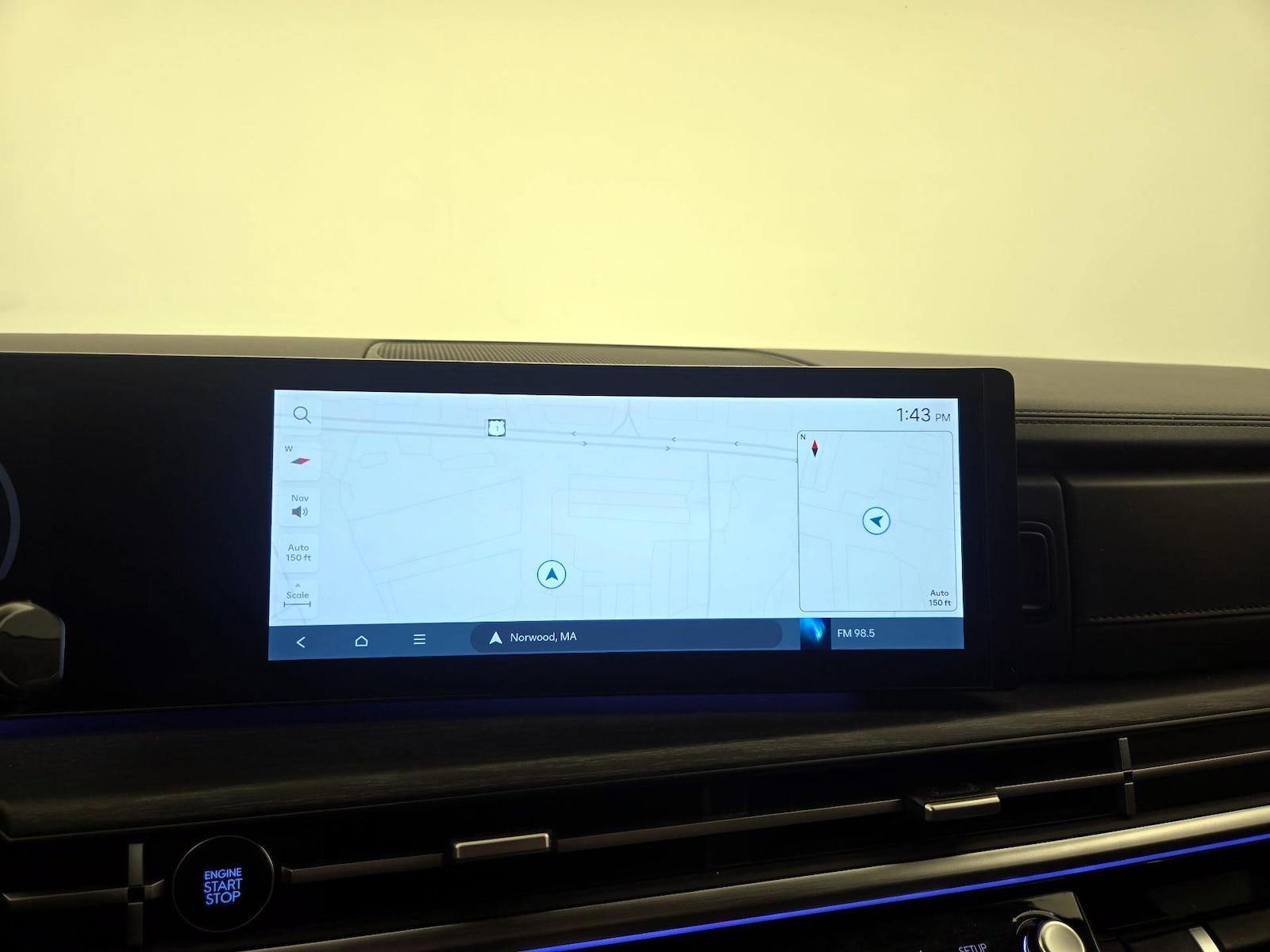 2024 Hyundai Santa Fe Limited HEV - Photo 6