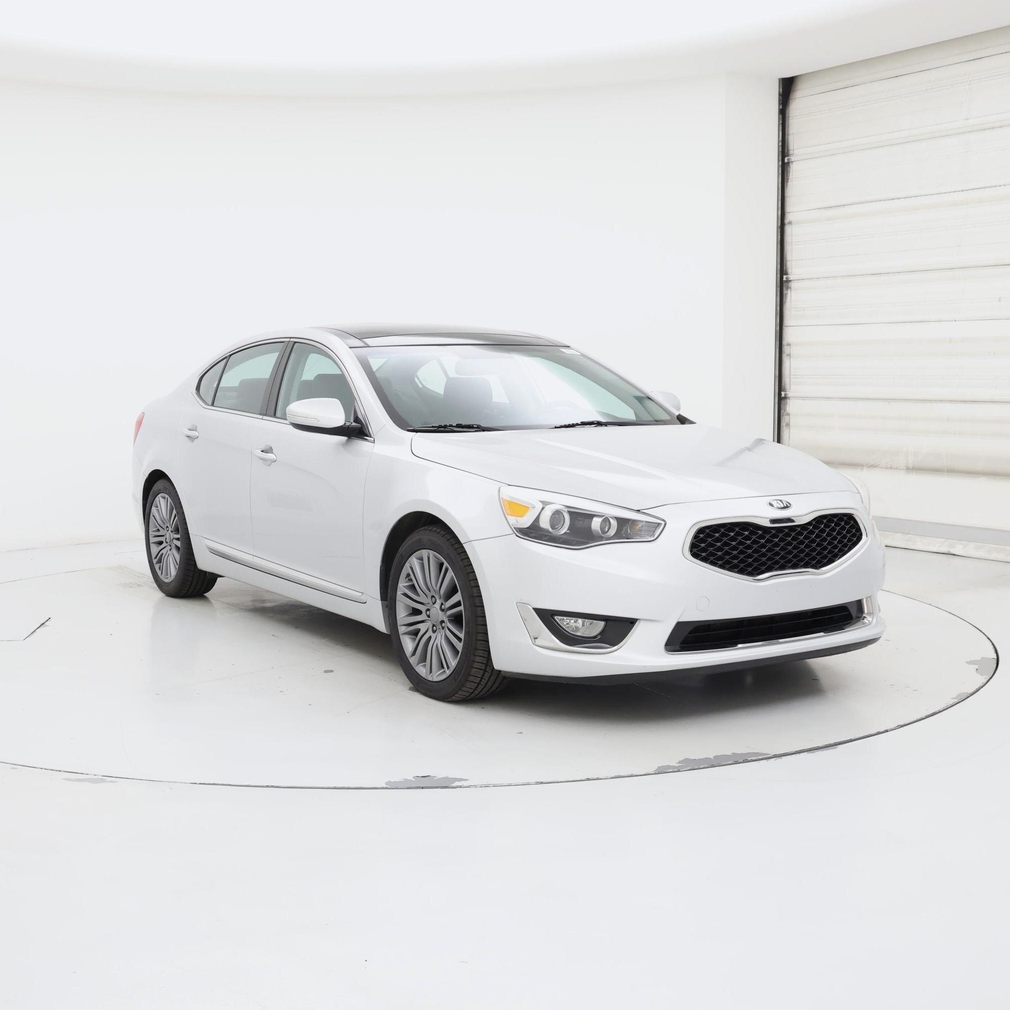 Silver 2016 Kia Cadenza Sedan Front-Wheel Drive Automatic