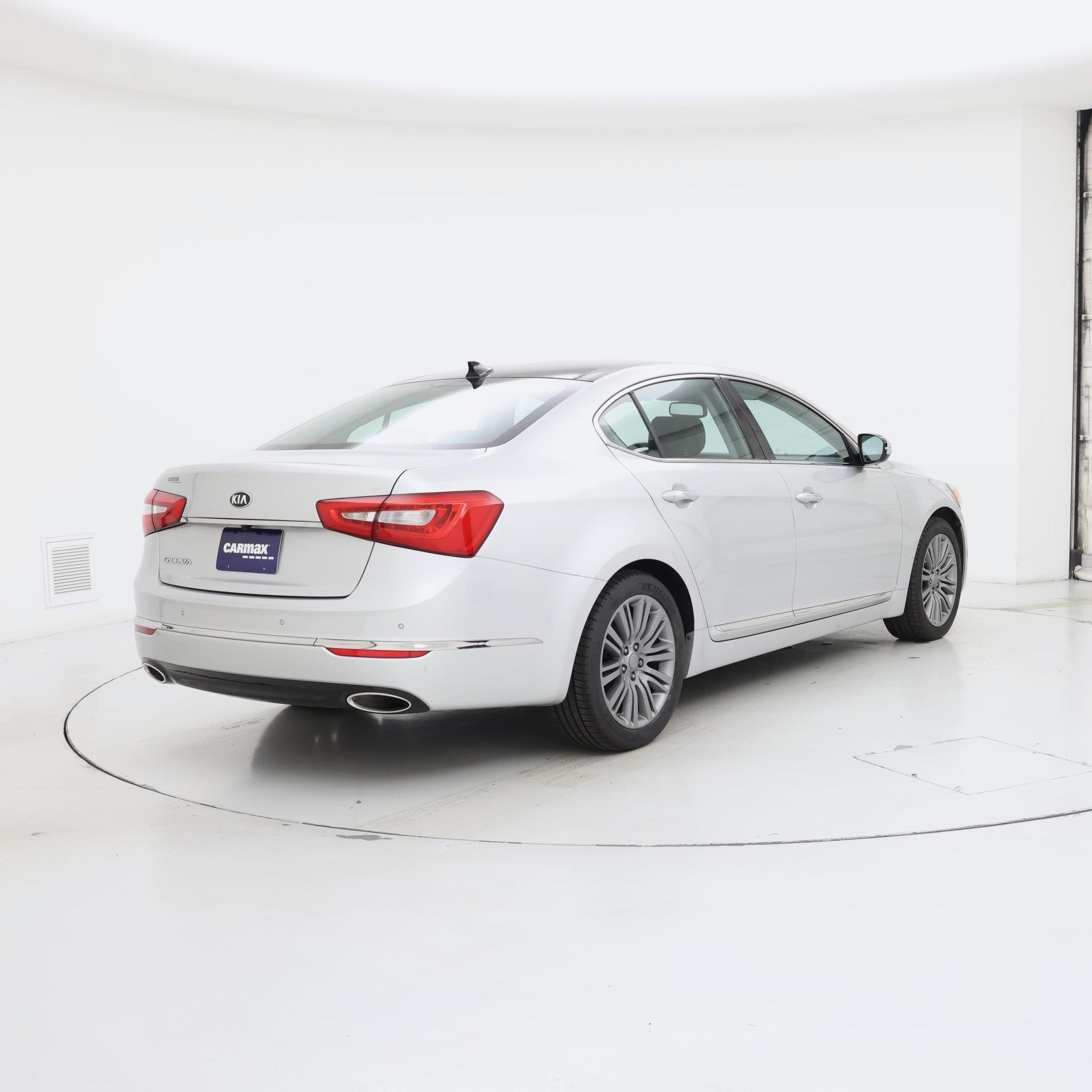 Thumbnail: 2016 Kia Cadenza - 8