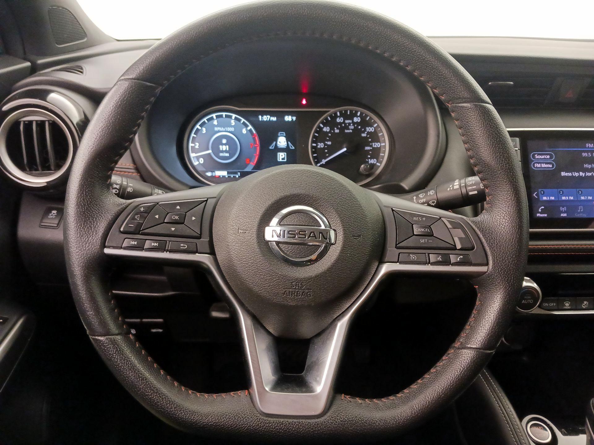 Thumbnail: 2018 Nissan Kicks - 10