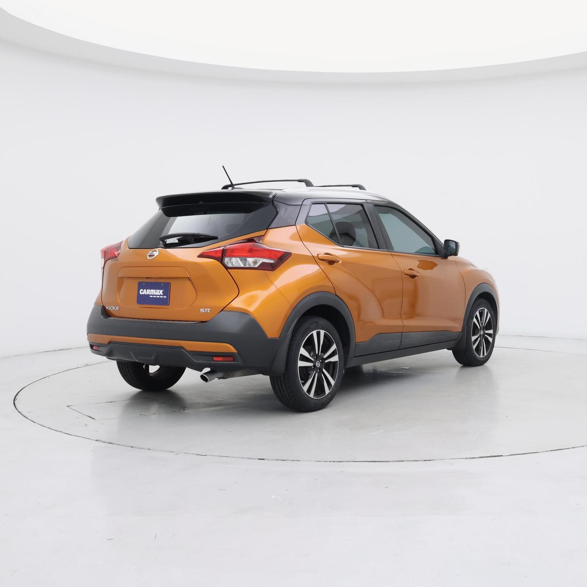 Thumbnail: 2018 Nissan Kicks - 8