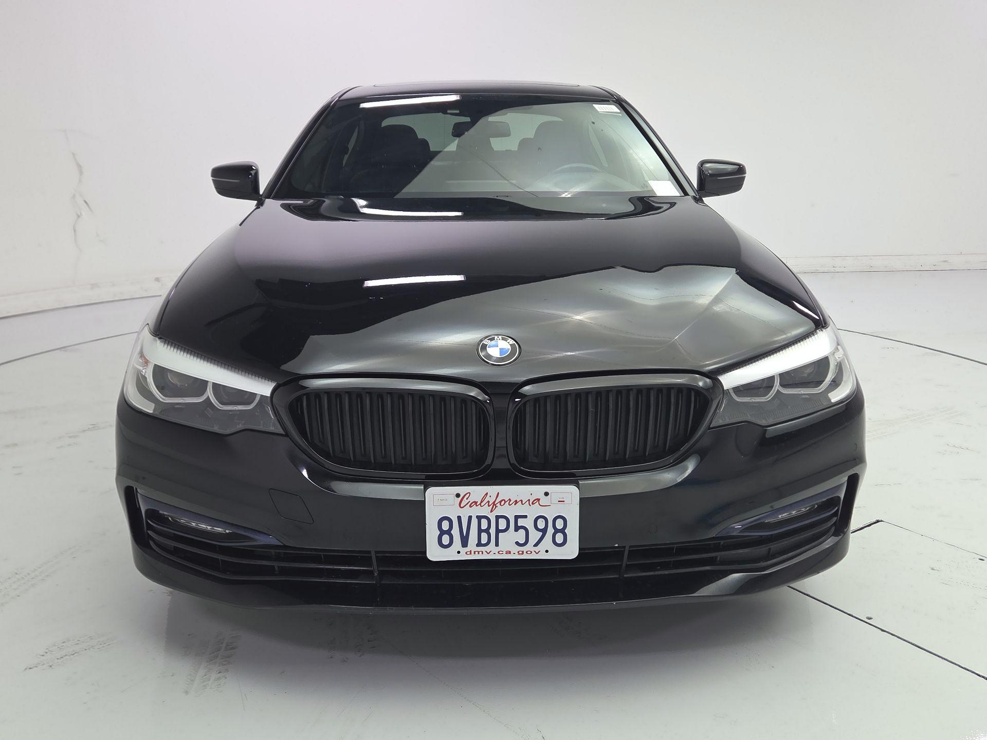 Thumbnail: 2017 BMW 5 Series - 2