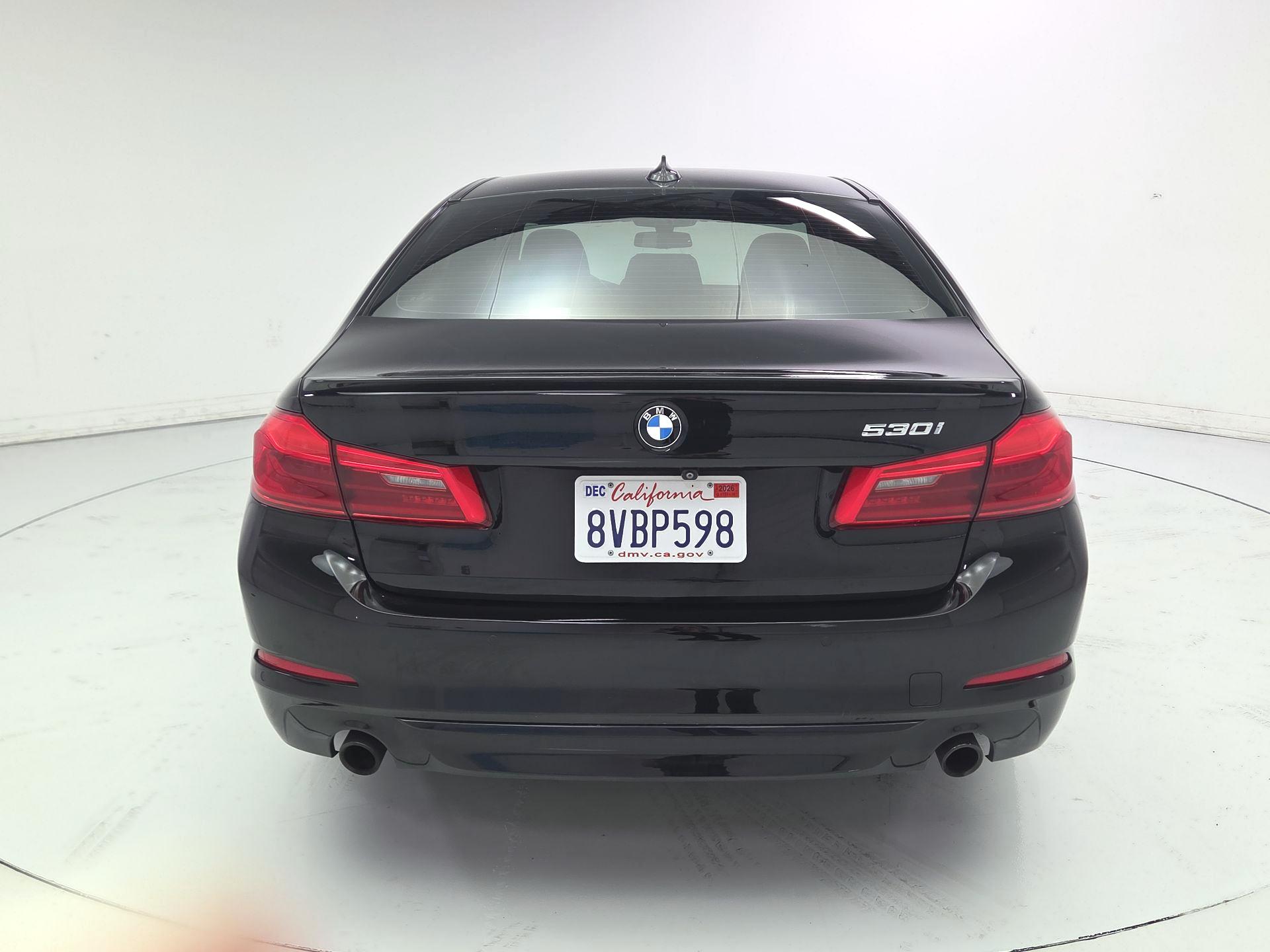 Thumbnail: 2017 BMW 5 Series - 6