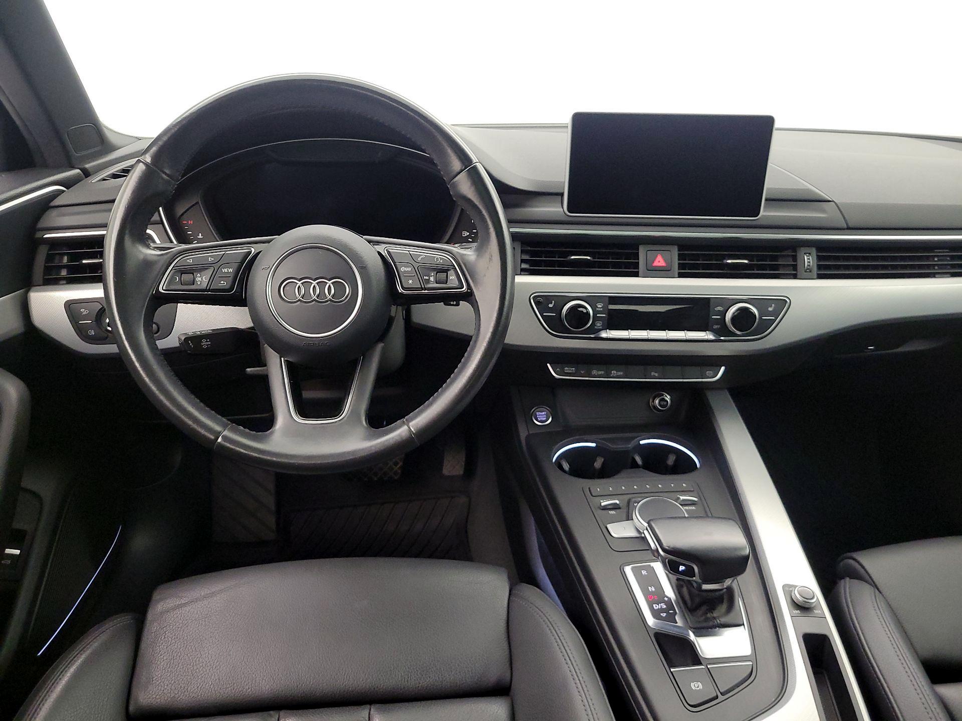 Thumbnail: 2017 Audi A4 - 10