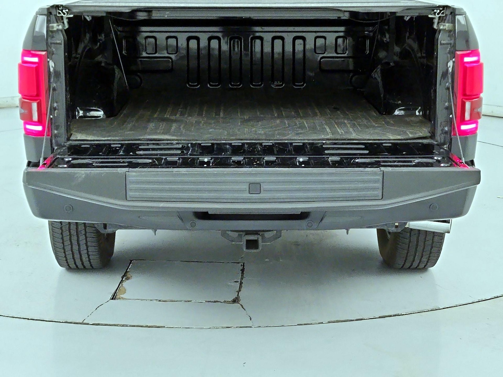 2015 Ford F-150 Lariat - Photo 22