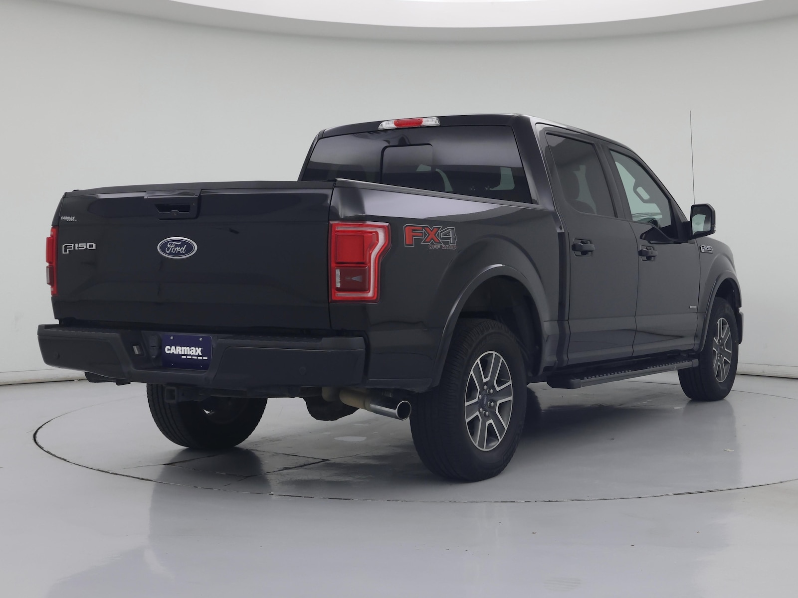 2015 Ford F-150 Lariat - Photo 9