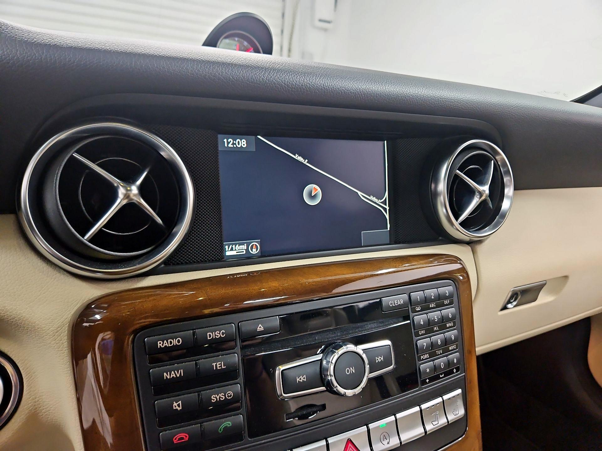 Thumbnail: 2016 Mercedes-Benz SLK - 14