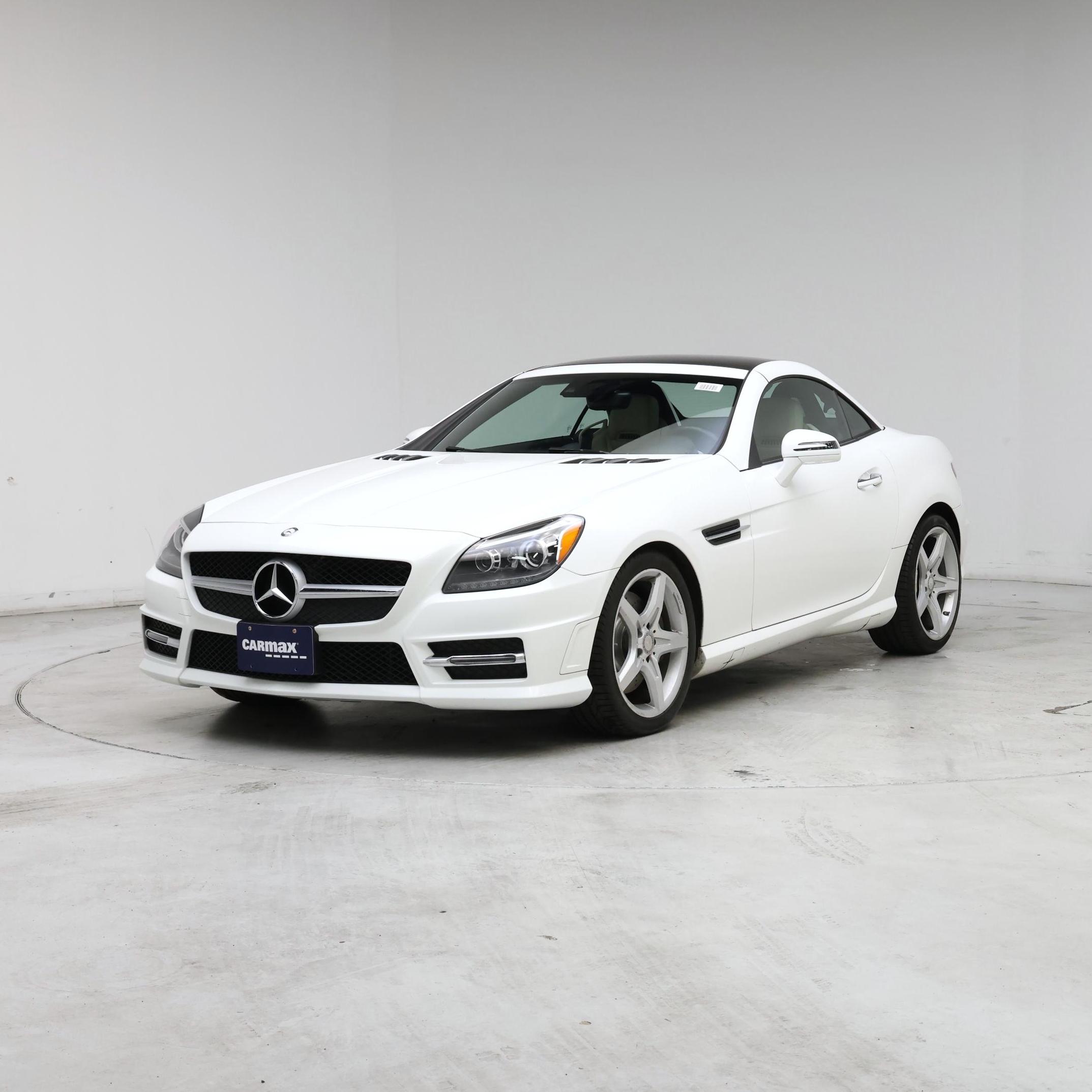 Thumbnail: 2016 Mercedes-Benz SLK - 4