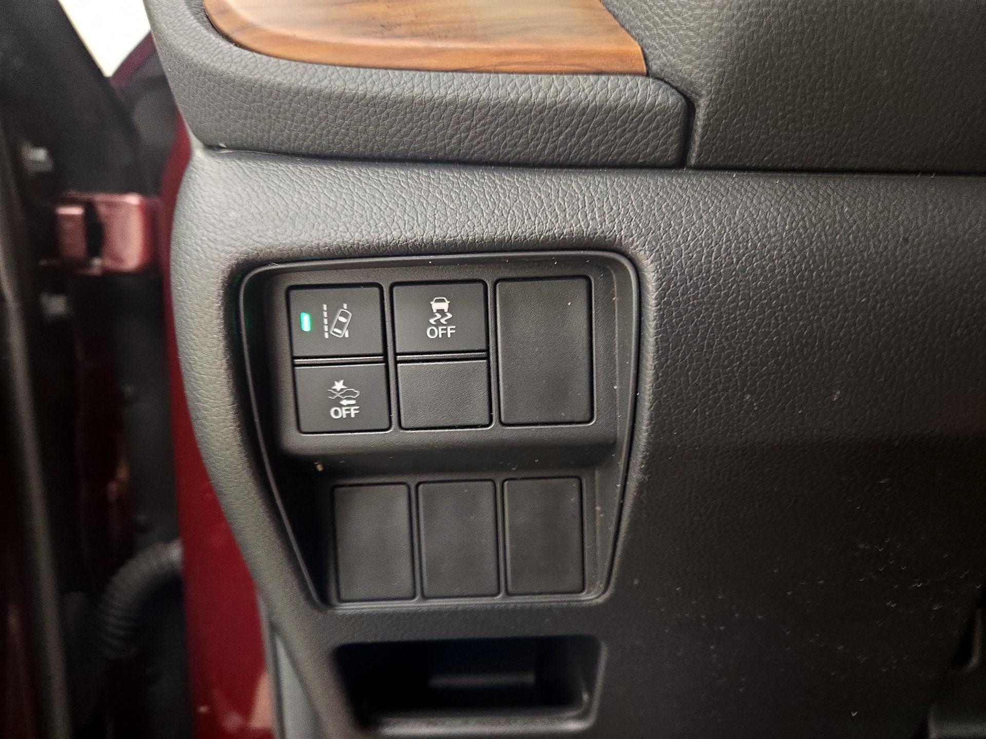 Thumbnail: 2019 Honda CR-V - 13