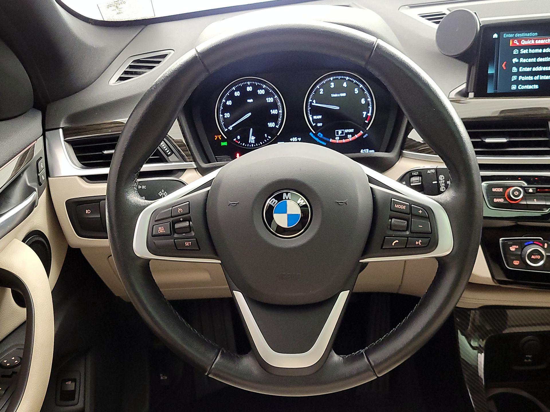 Thumbnail: 2019 BMW X1 - 10