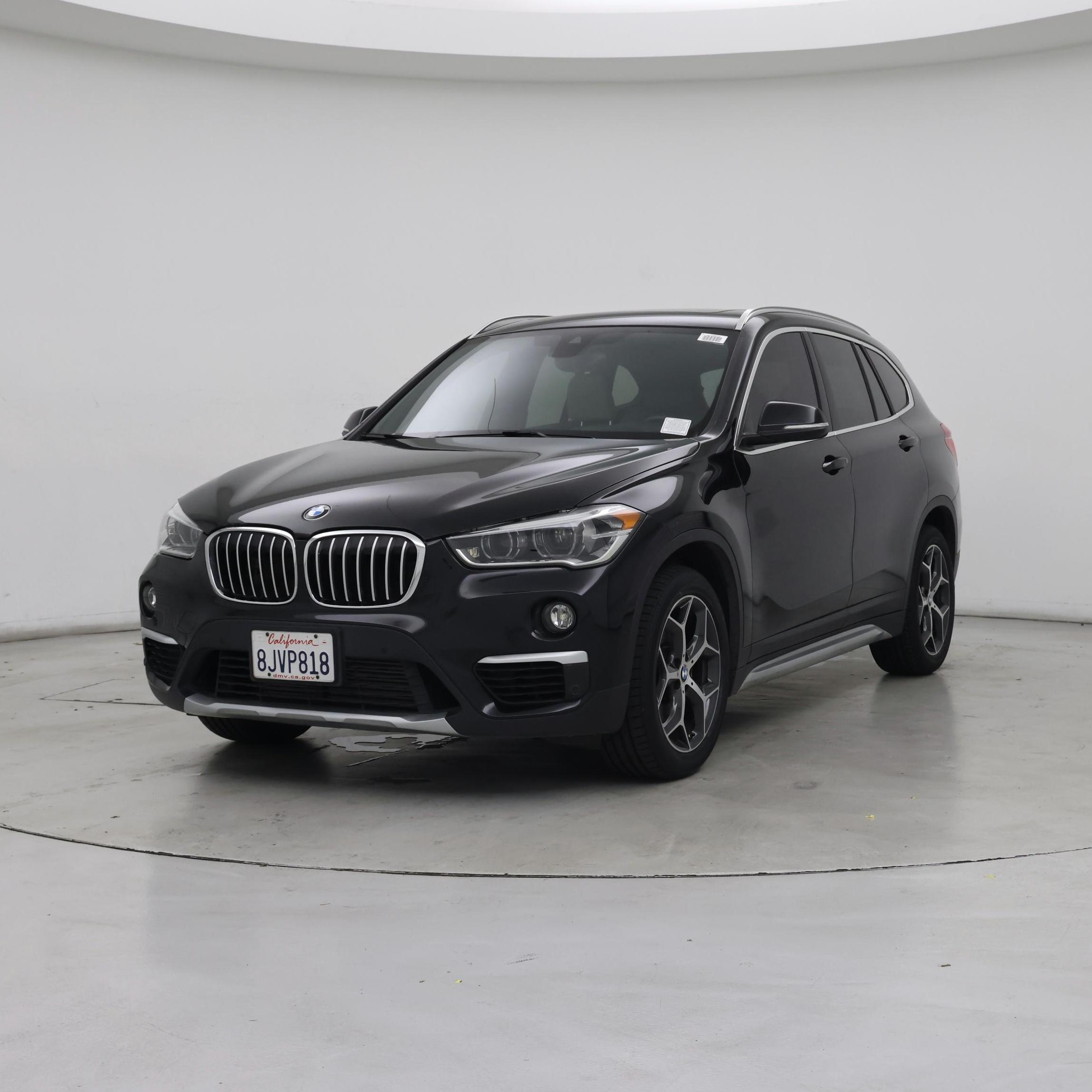 Thumbnail: 2019 BMW X1 - 4