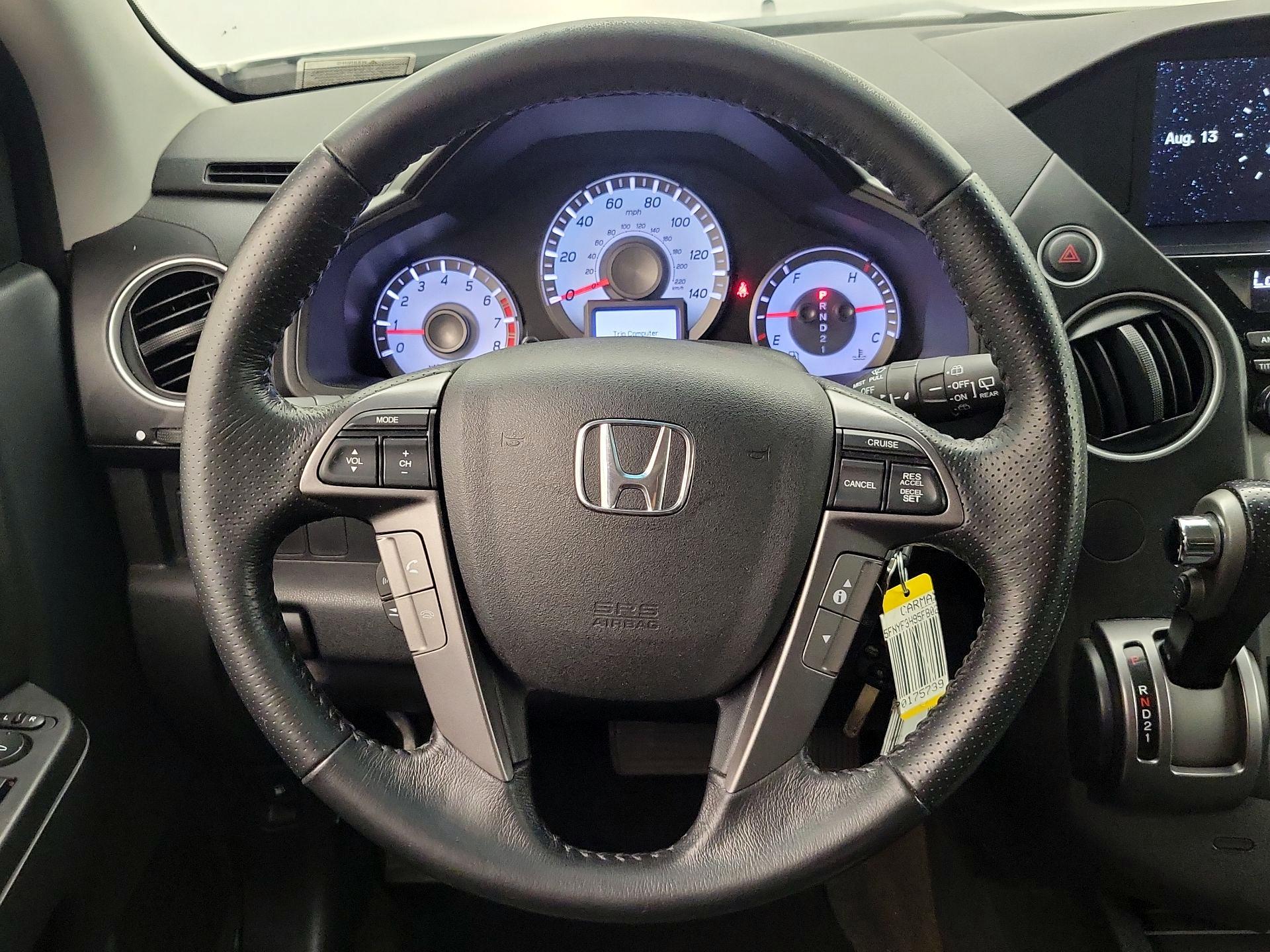 Thumbnail: 2015 Honda Pilot - 10