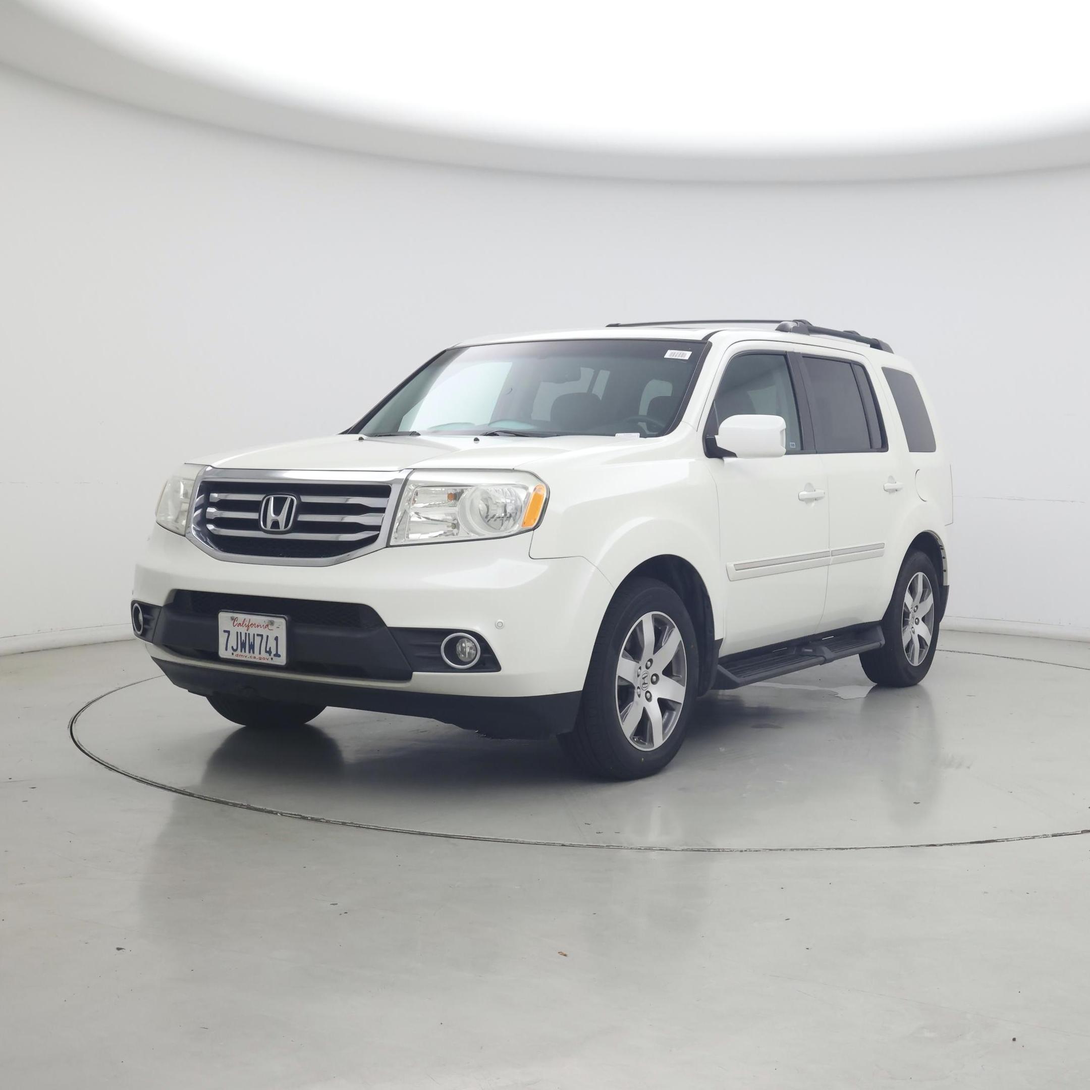 Thumbnail: 2015 Honda Pilot - 4