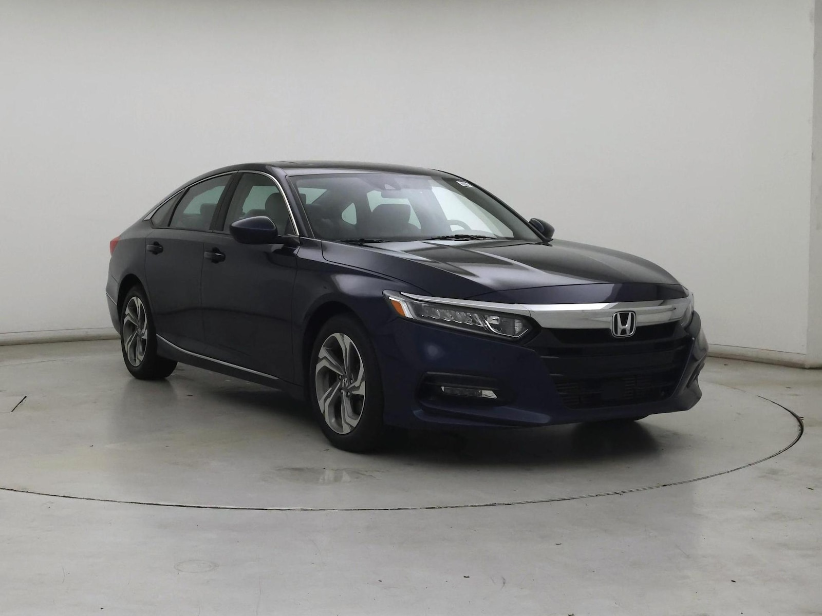 2019 Honda Accord EX - Photo 2