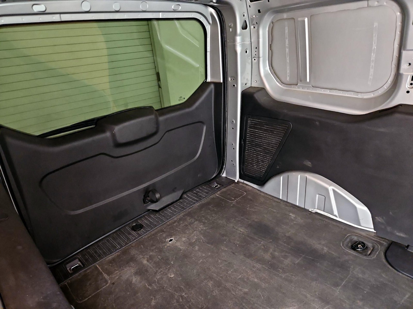2016 Ford Transit Connect XL - Photo 20