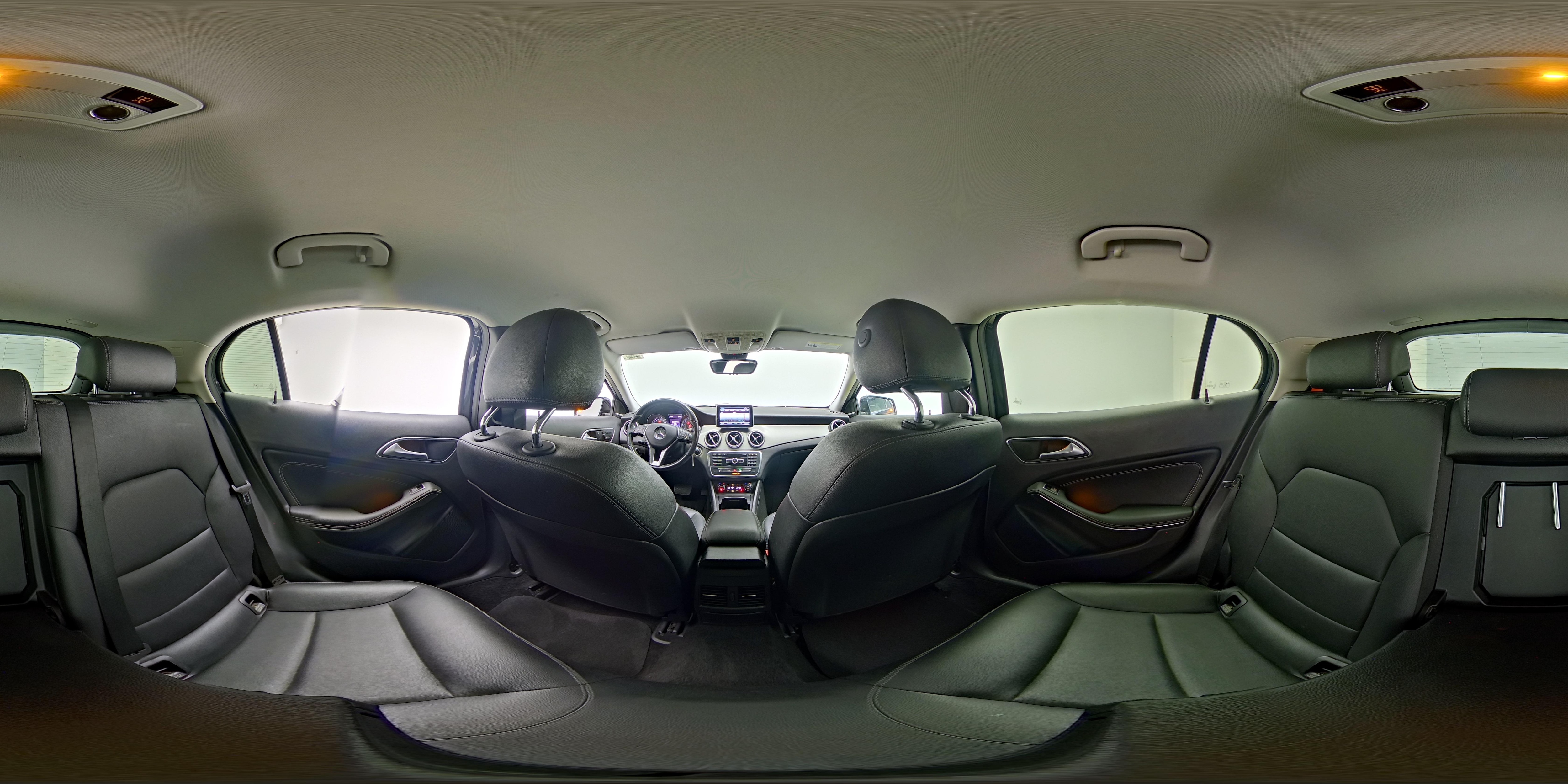 2015 Mercedes-Benz GLA-Class GLA250 - Photo 22