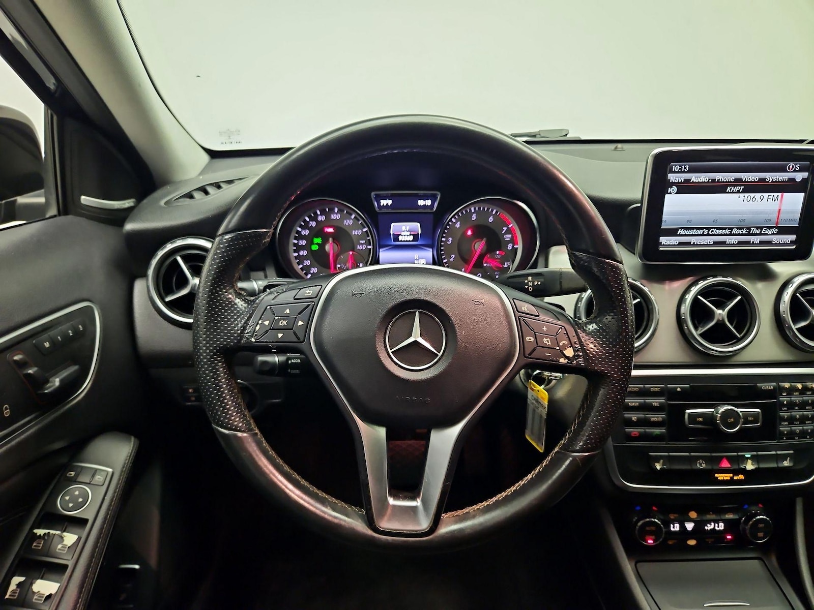 2015 Mercedes-Benz GLA-Class GLA250 - Photo 11