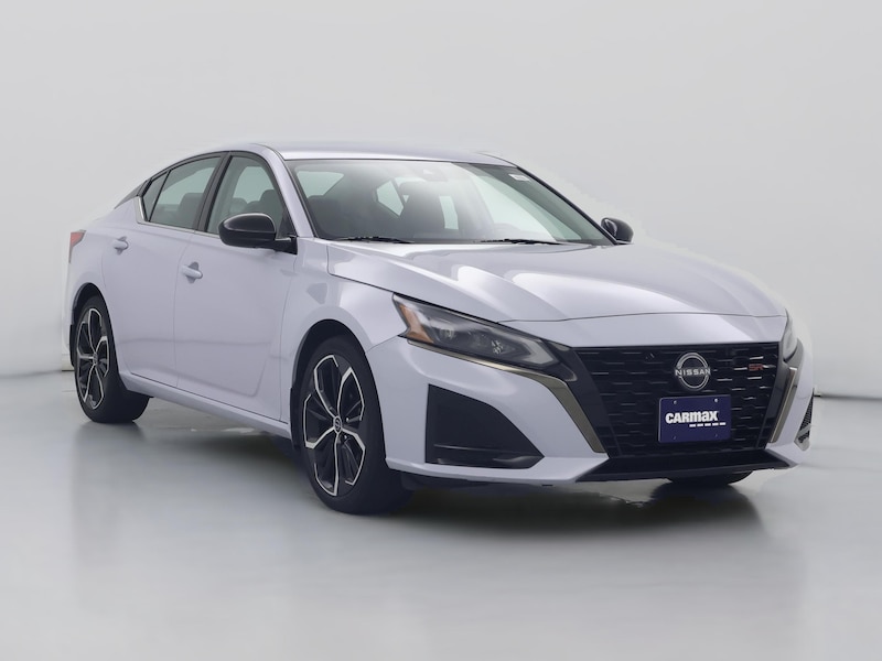 2024 Nissan Altima SR