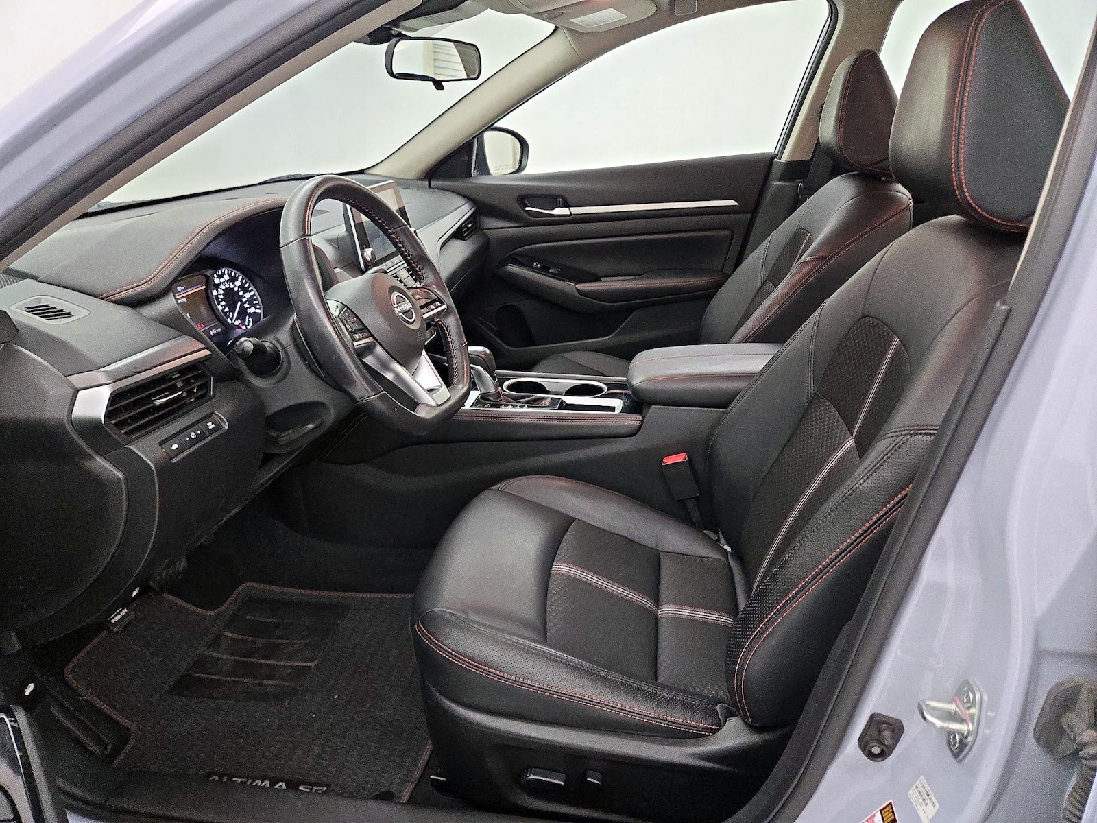 Power Seat(s) & Side Airbags