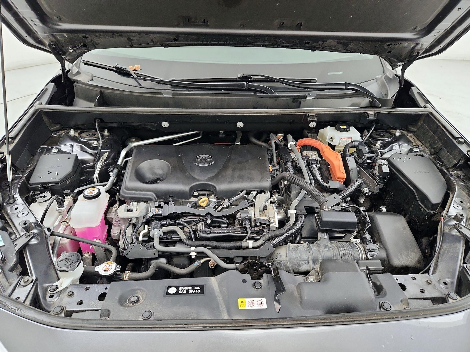 2021 Toyota RAV4 XLE - Photo 23