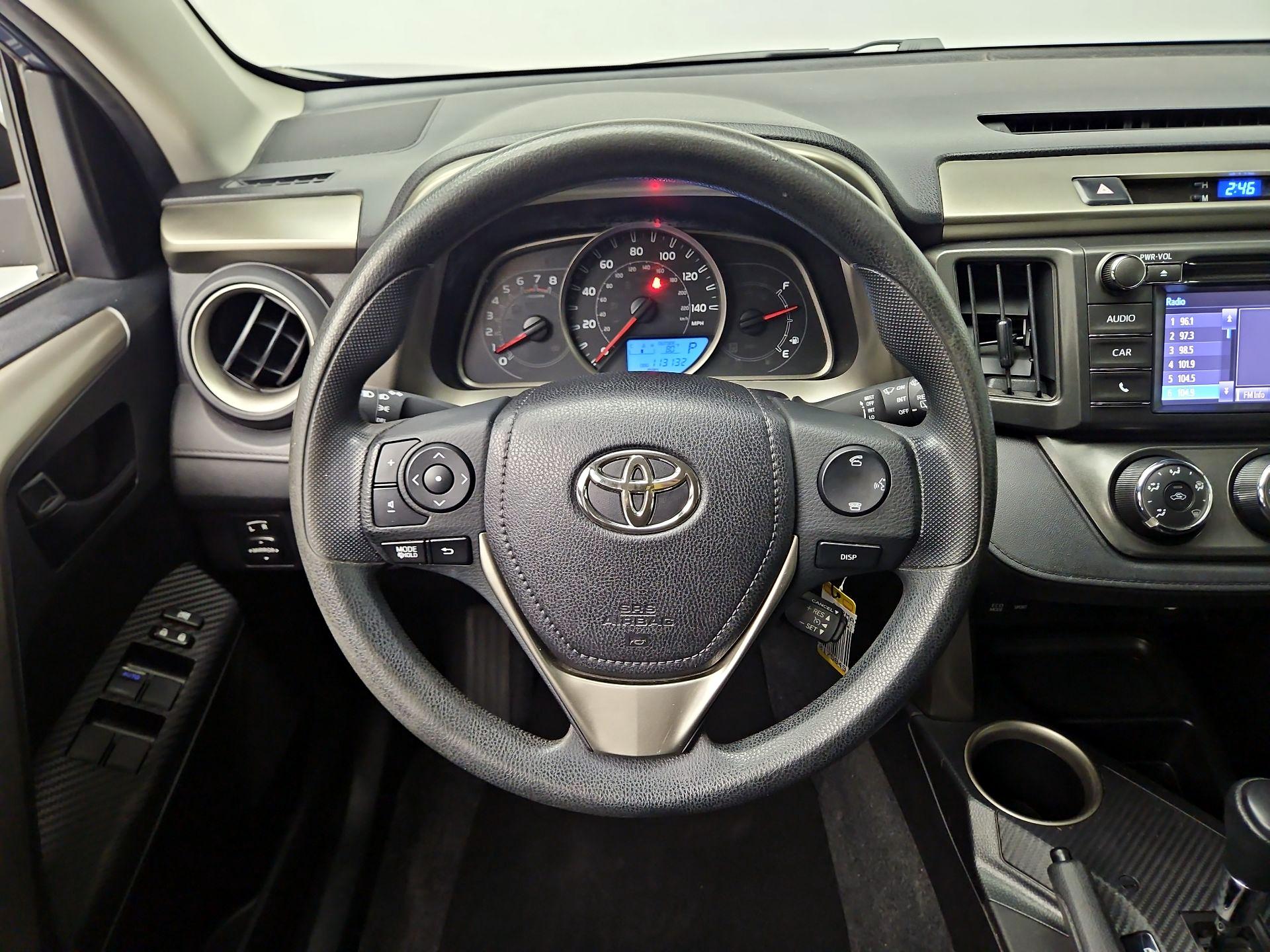 Thumbnail: 2014 Toyota RAV4 - 10