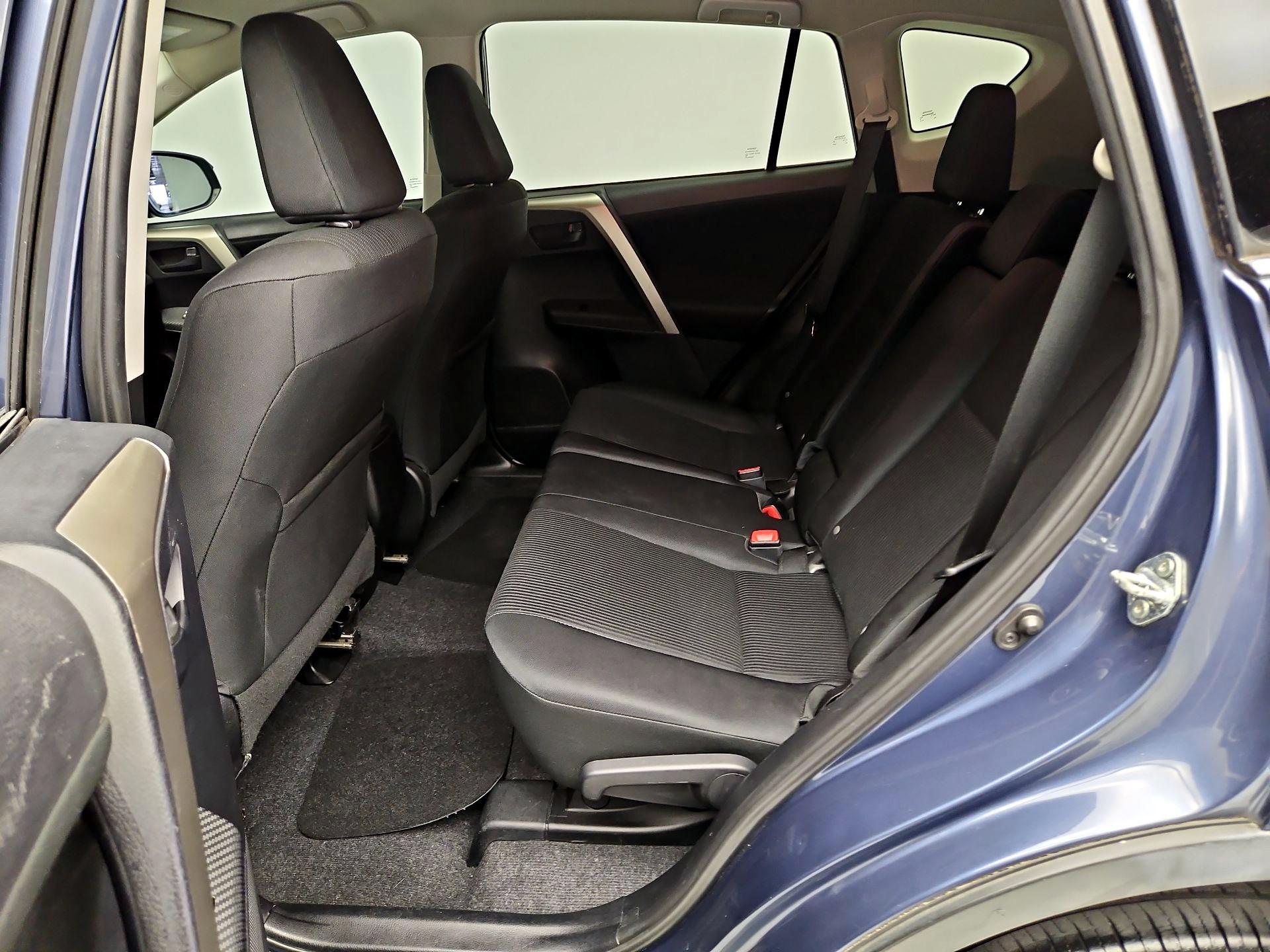 Thumbnail: 2014 Toyota RAV4 - 19