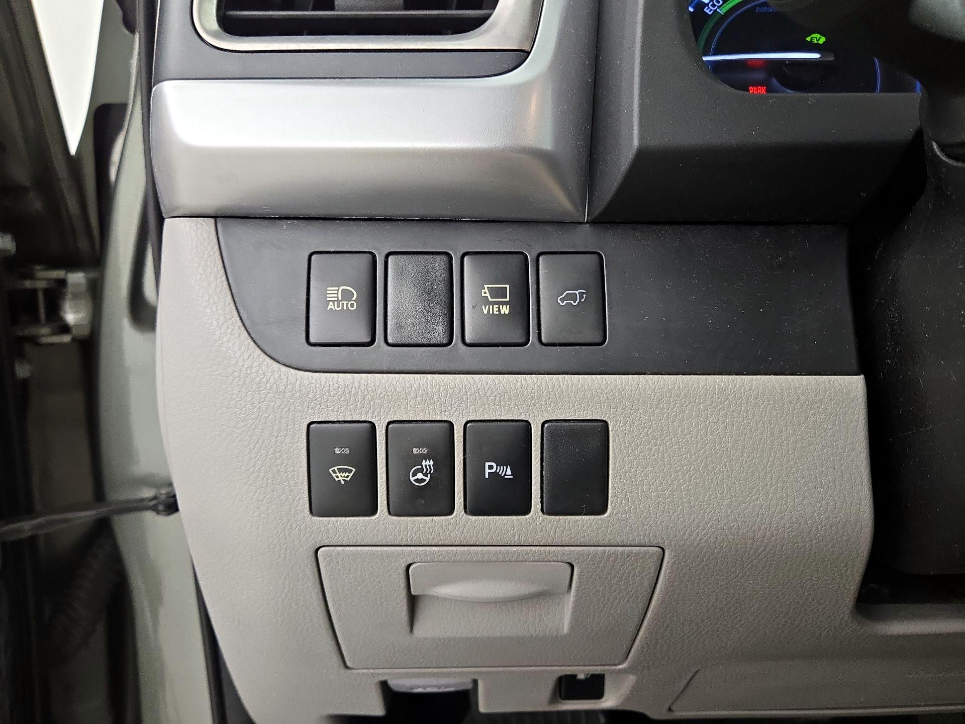 Thumbnail: 2017 Toyota Highlander - 13