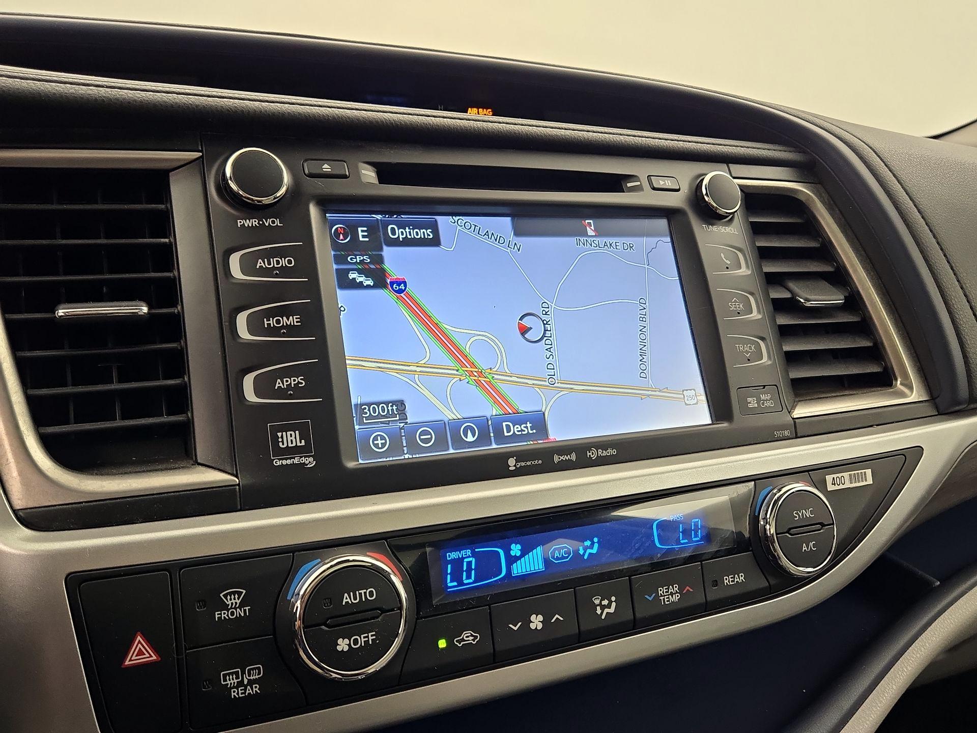 Thumbnail: 2017 Toyota Highlander - 14