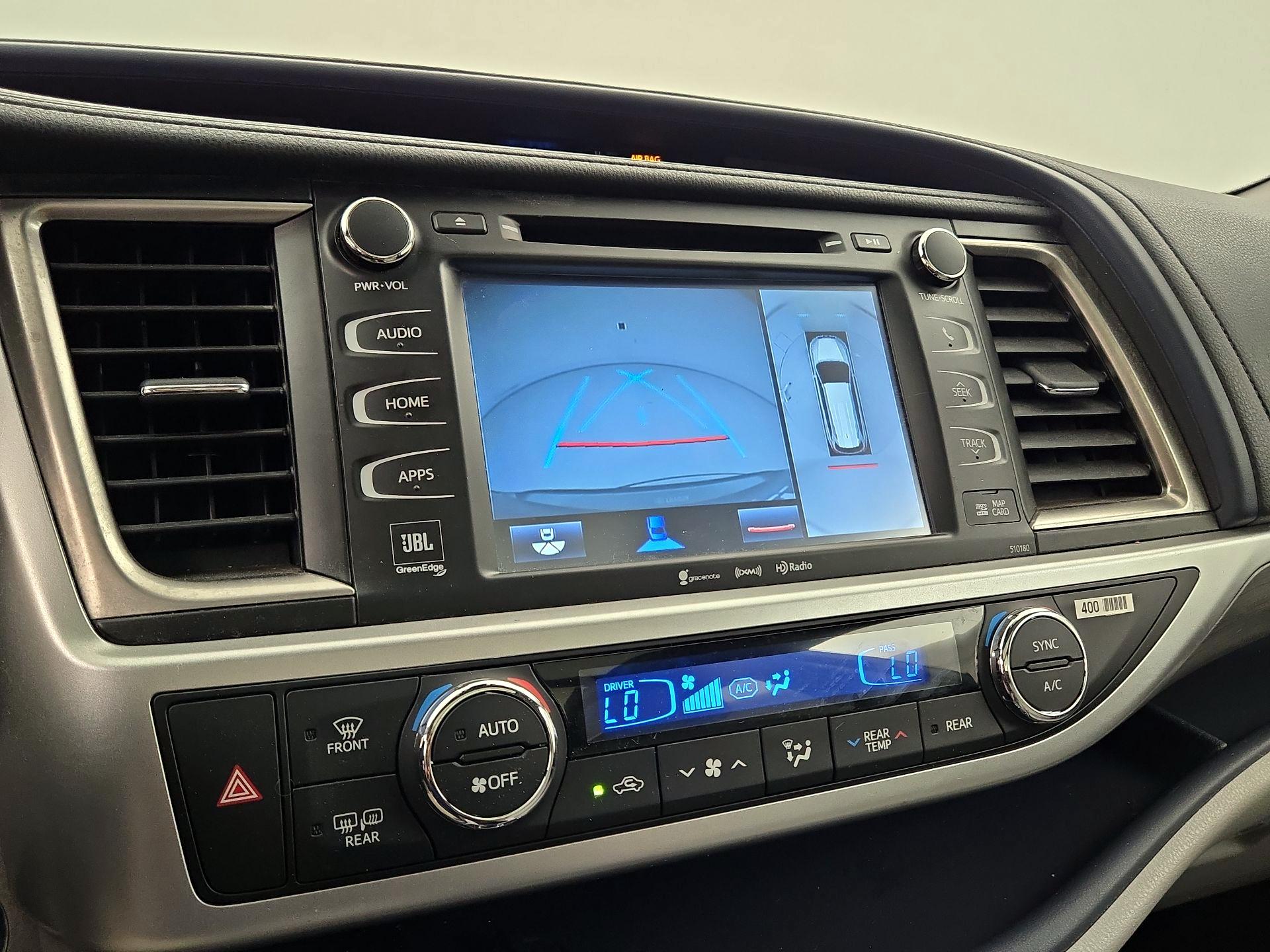 Thumbnail: 2017 Toyota Highlander - 15