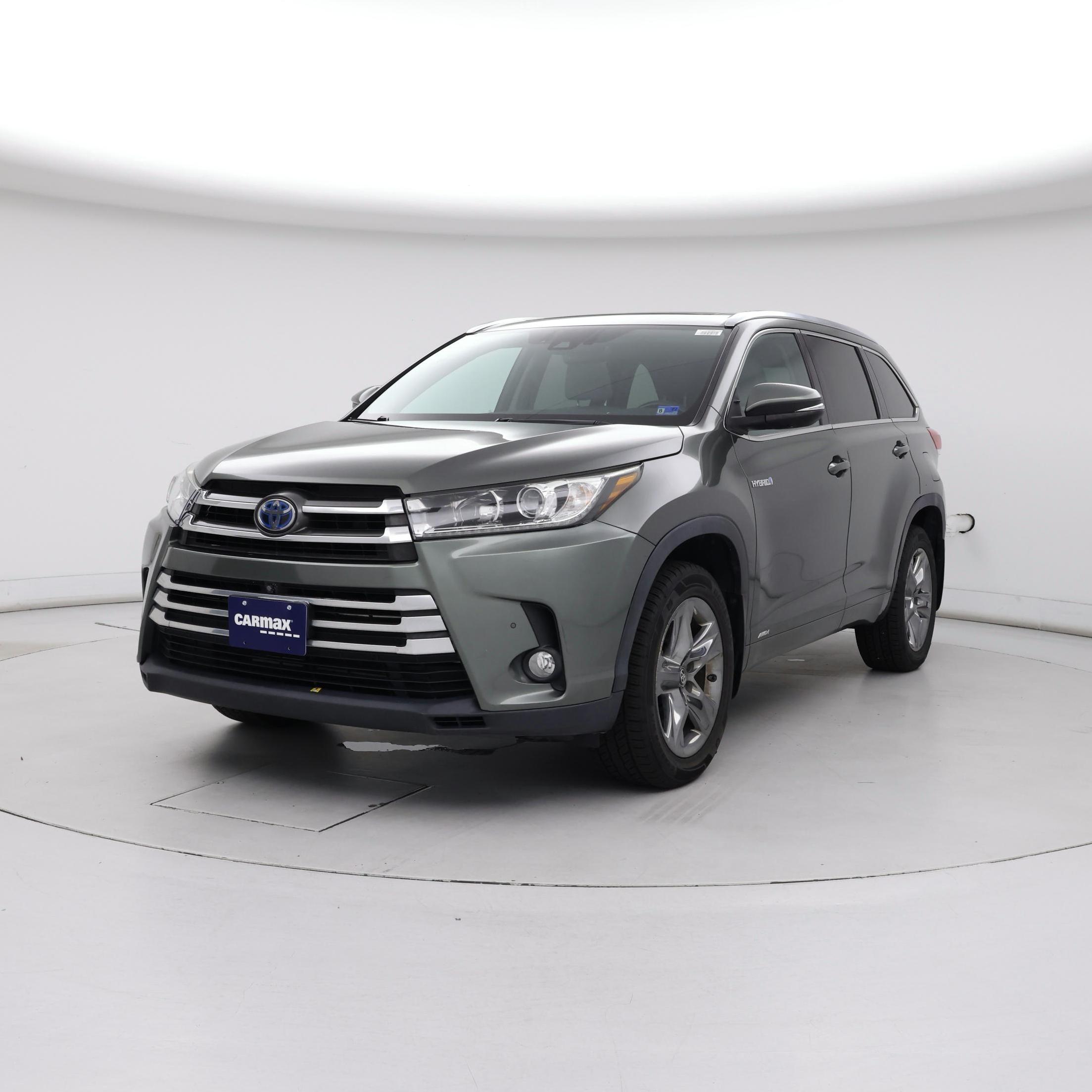 Thumbnail: 2017 Toyota Highlander - 4