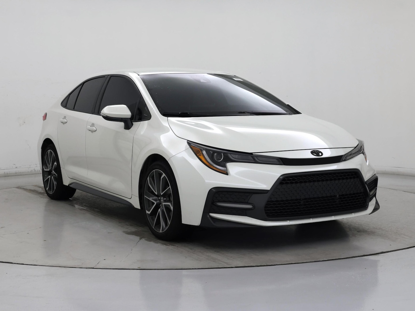 2020 Toyota Corolla SE - Photo 2