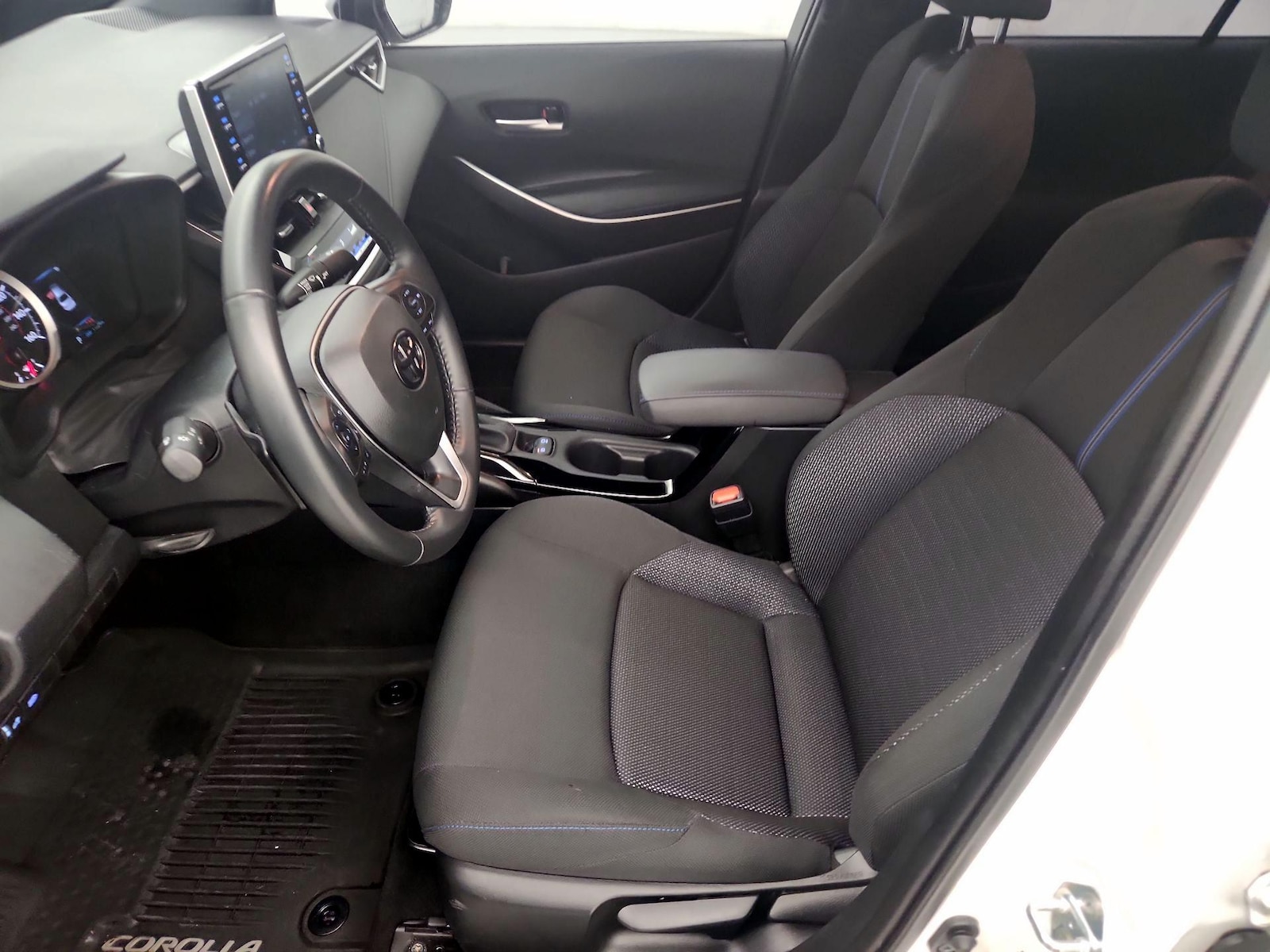 2020 Toyota Corolla SE - Photo 12