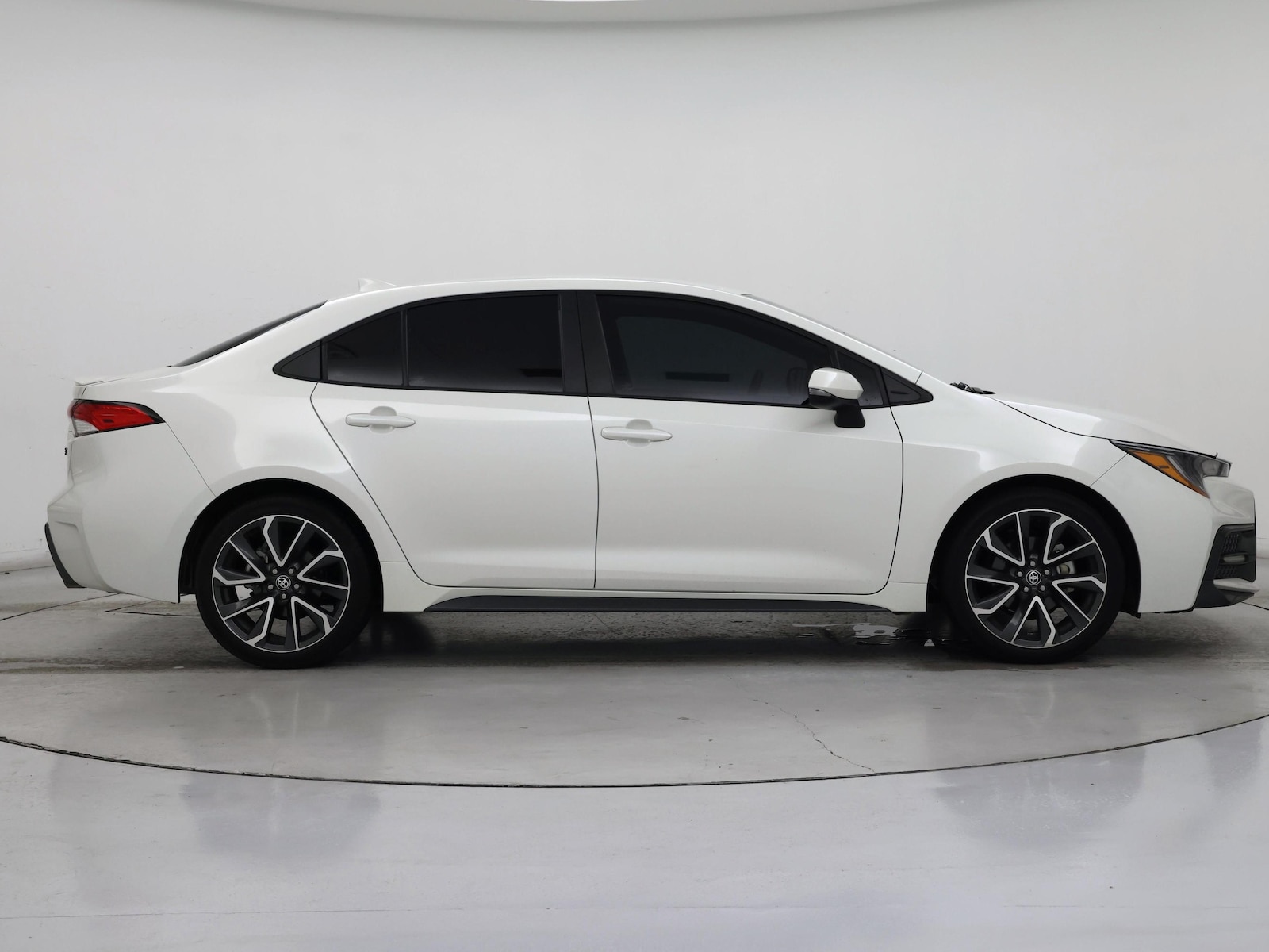 2020 Toyota Corolla SE - Photo 8