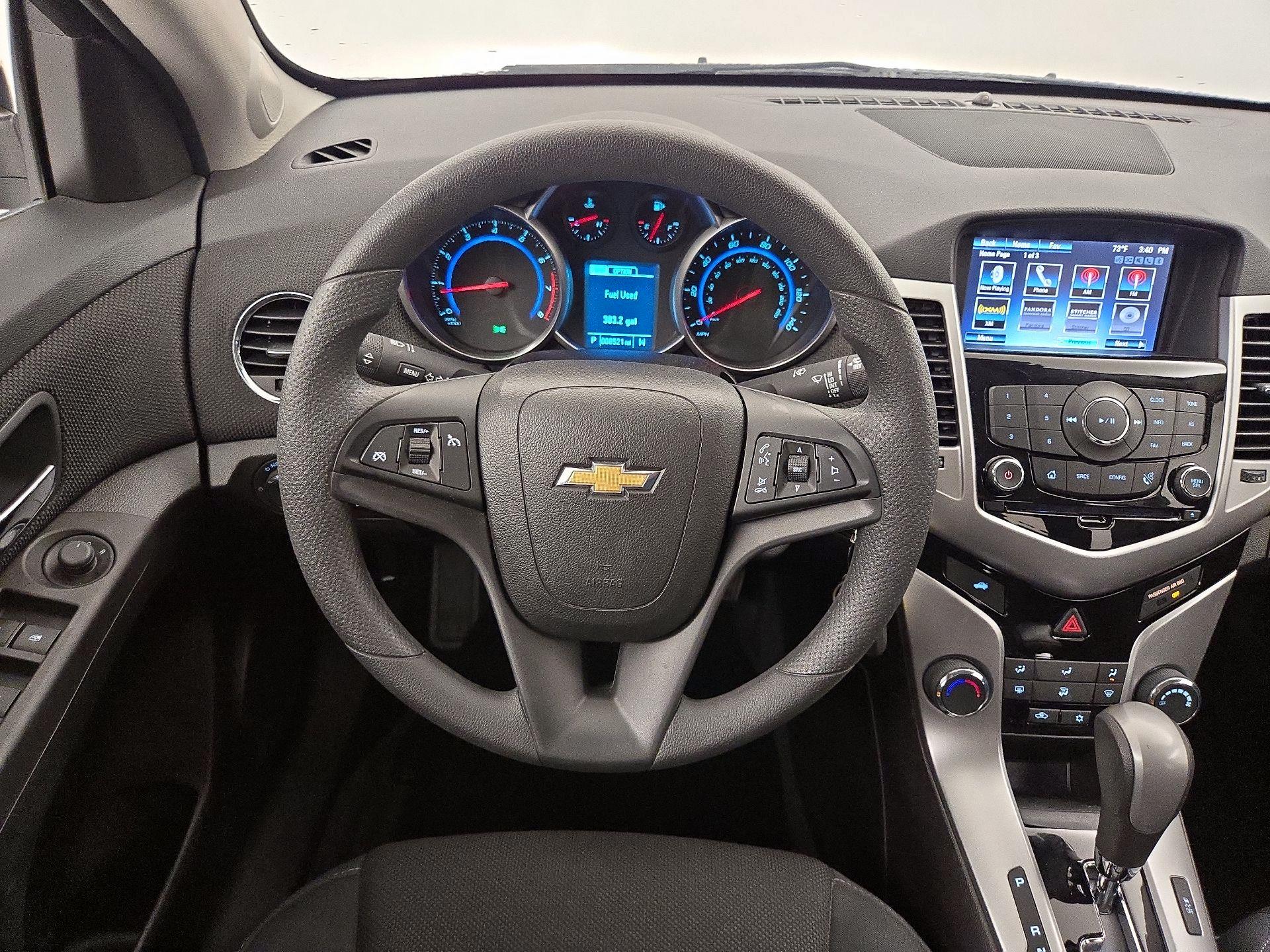 Thumbnail: 2016 Chevrolet Cruze - 10