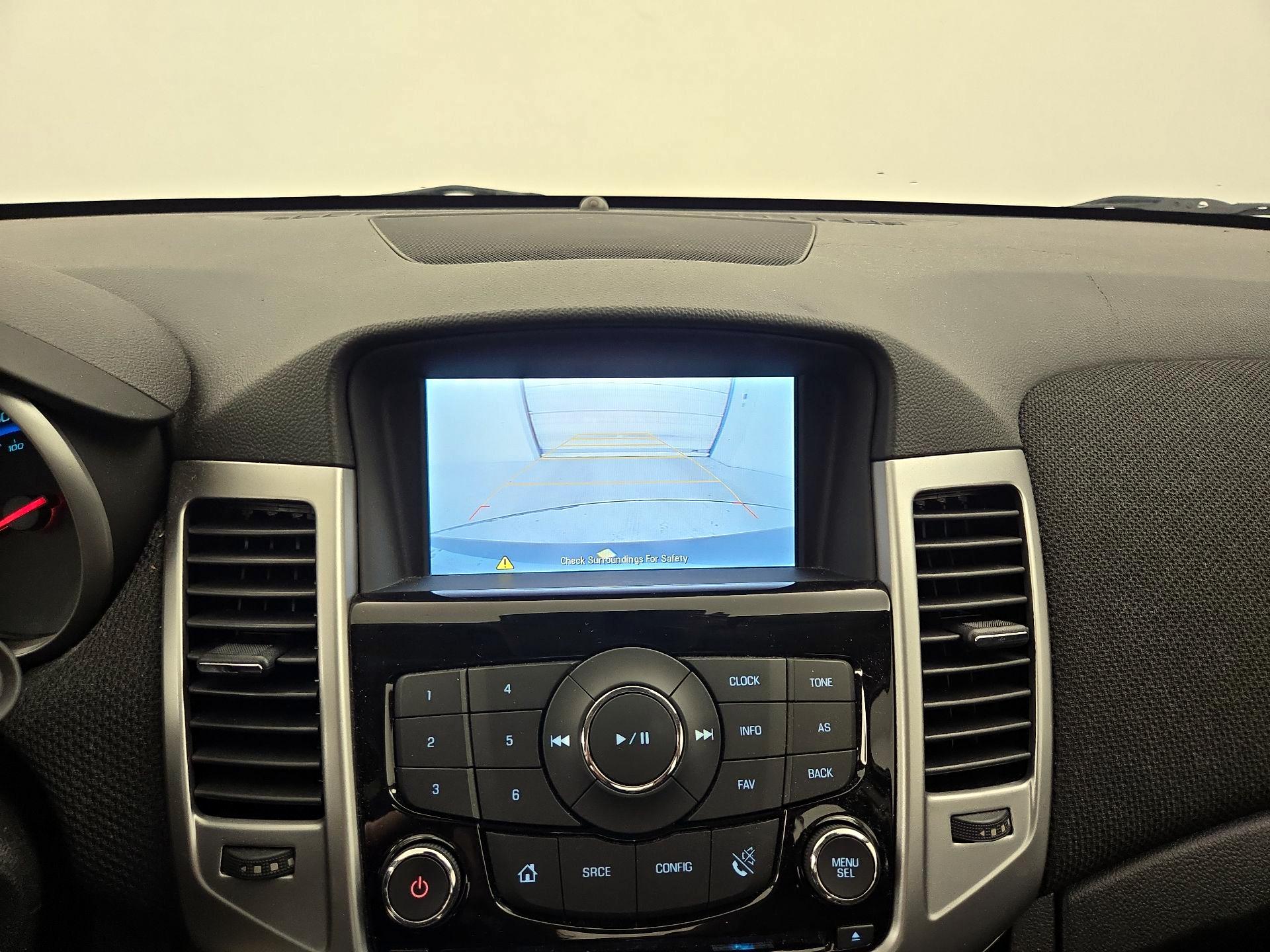 Thumbnail: 2016 Chevrolet Cruze - 14