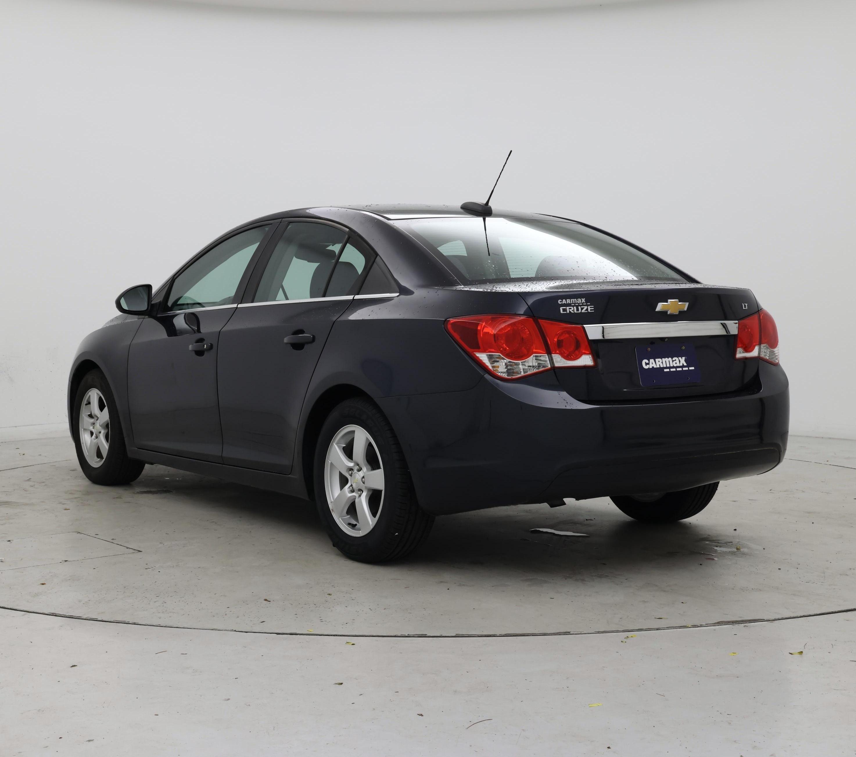 Thumbnail: 2016 Chevrolet Cruze - 2