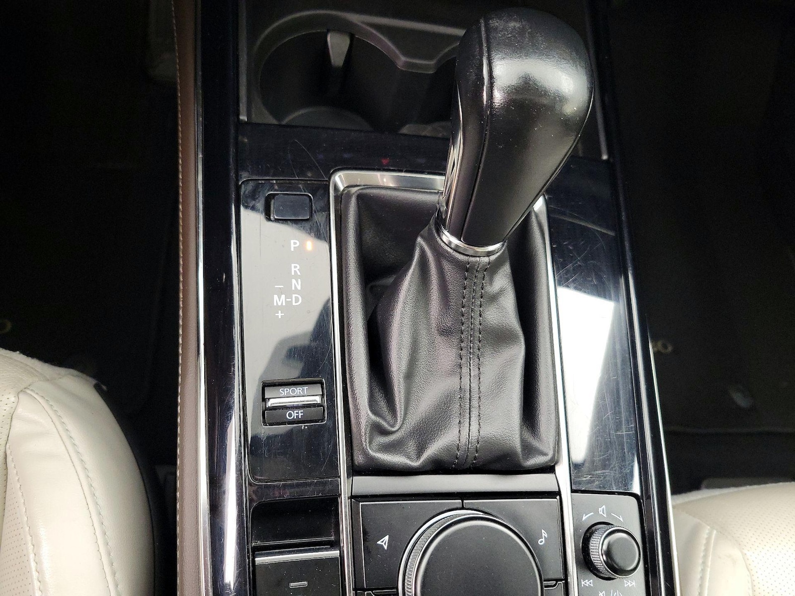 2022 Mazda CX-30 Turbo Premium Plus - Photo 18