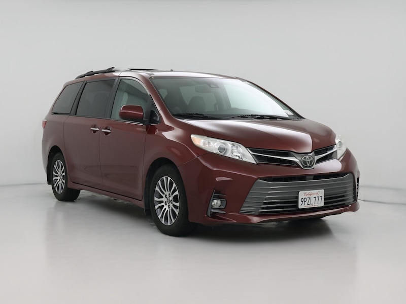 2018 Toyota Sienna XLE