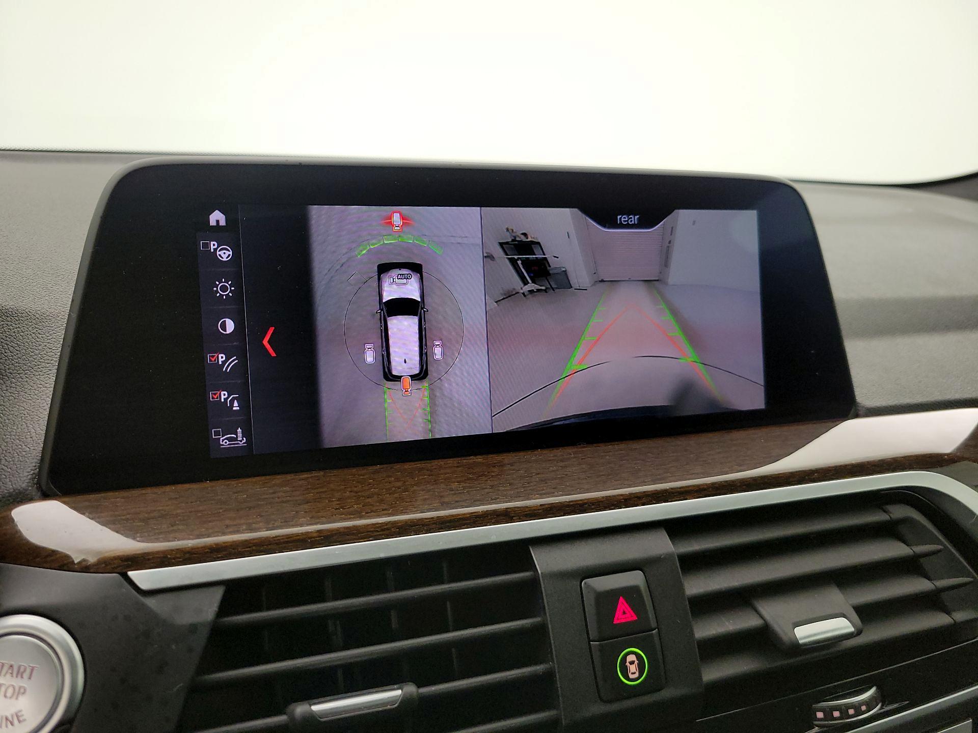 Thumbnail: 2021 BMW X3 - 15